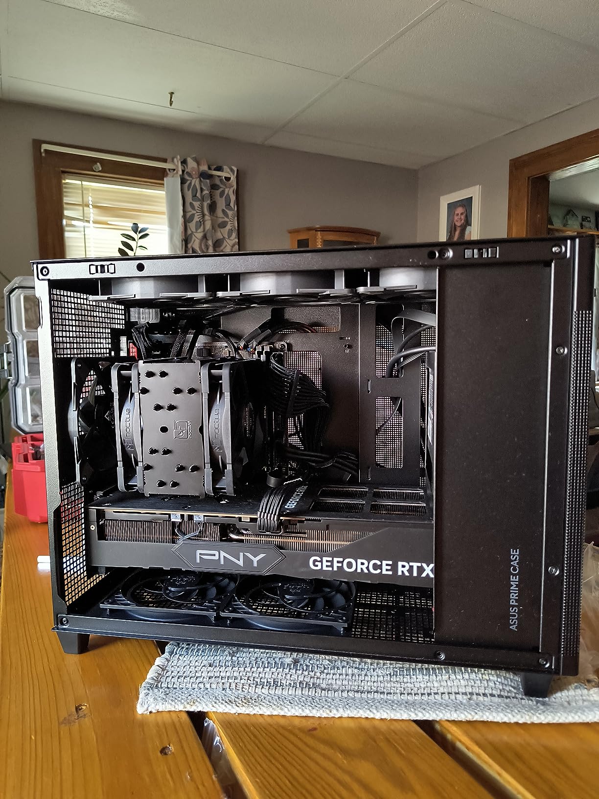 PNY GeForce RTX 4090, 24GB GDDR6X, Verto Triple Fan, Graphics Card, DLSS 3, 384-Bit, PCIe 4.0, HDMI/DisplayPort, NVIDIA, Desktop Computers, Gaming PCs, Workstations customer photo 1