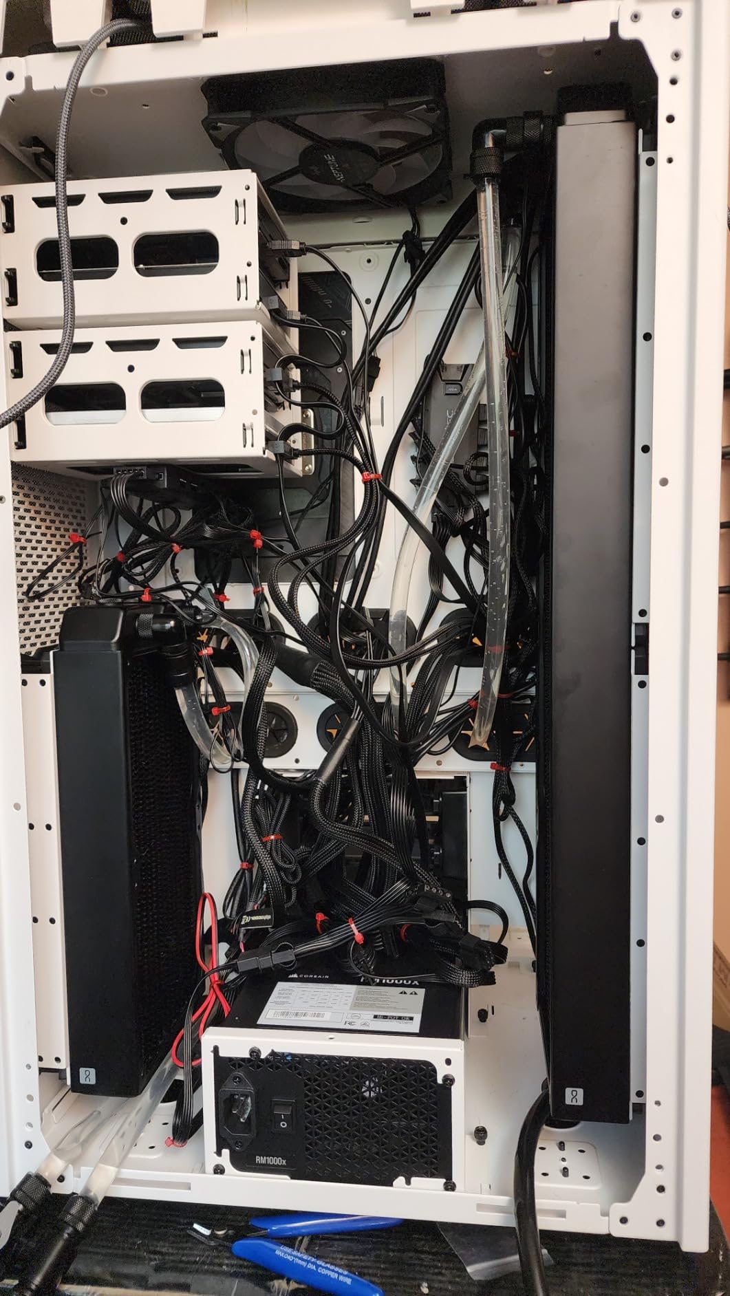 Intel Core i7-14700K Desktop Processor 20 cores (8 P-cores + 12 E-cores) up to 5.6 GHz - Unlocked customer photo 1