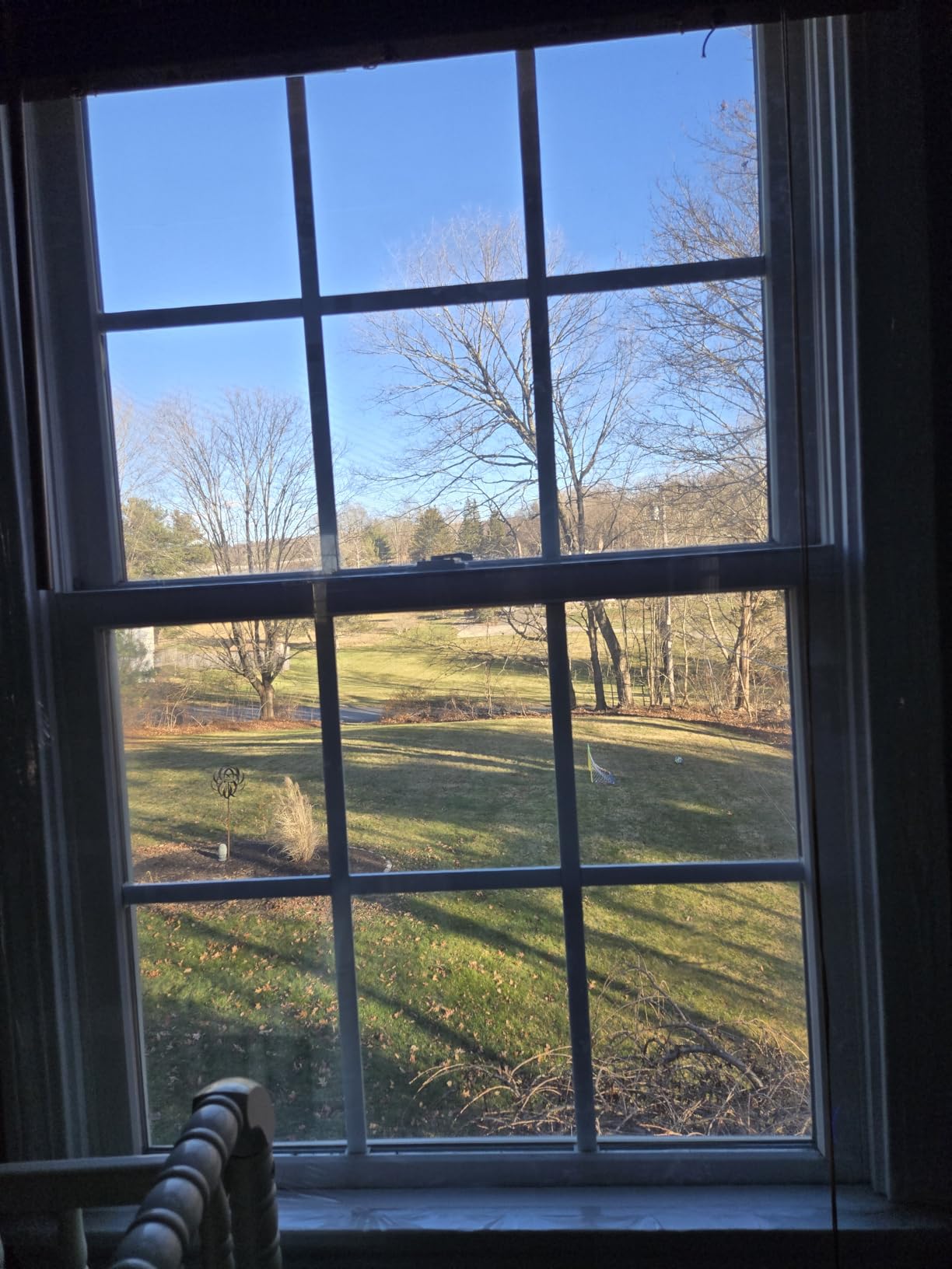 3M Indoor Window Insulation, Insulator Kit for 5 Windows 3ft x 5ft, Keeps Cold Air Out and Warm Air In, Includes Heat Shrink Window Film and Scotch Window Film Mounting Tape (2141W-6) customer photo 2