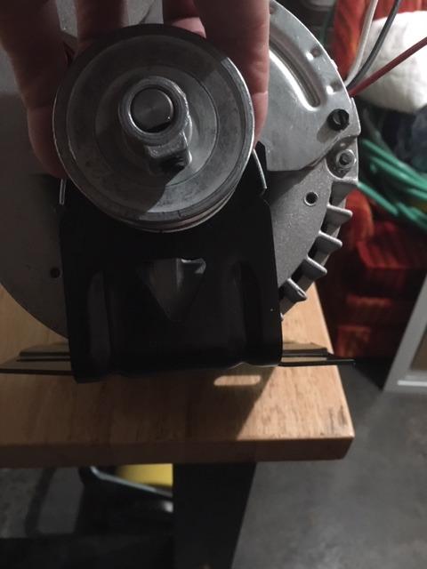 TPI BD242WHS 24