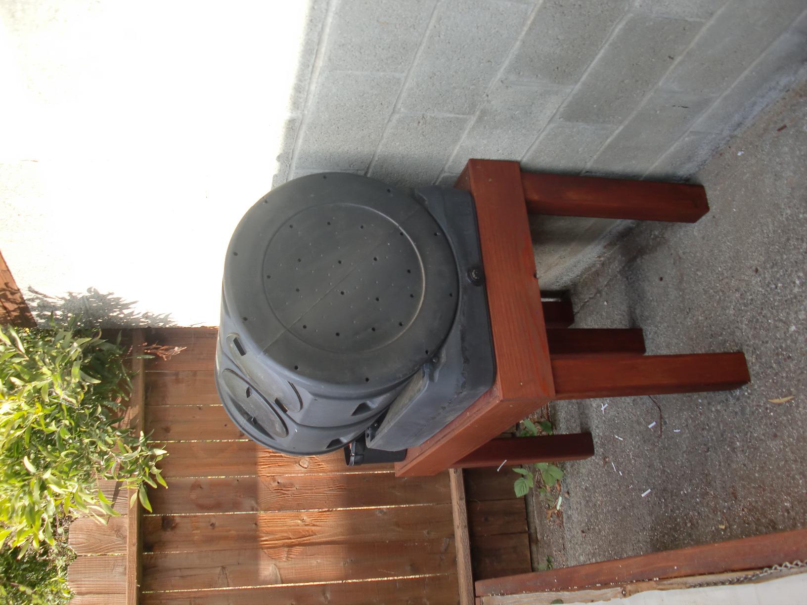 Good Ideas Compost Wizard Outdoor Garden Dual Tumbler Compost Container, Black customer photo 2