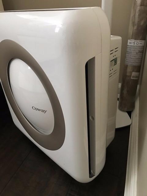 Coway AP-1512HH Mighty Air Purifier with True HEPA and Eco Mode, black/silver, 16.8 x 18.3 x 9.6 customer photo 2
