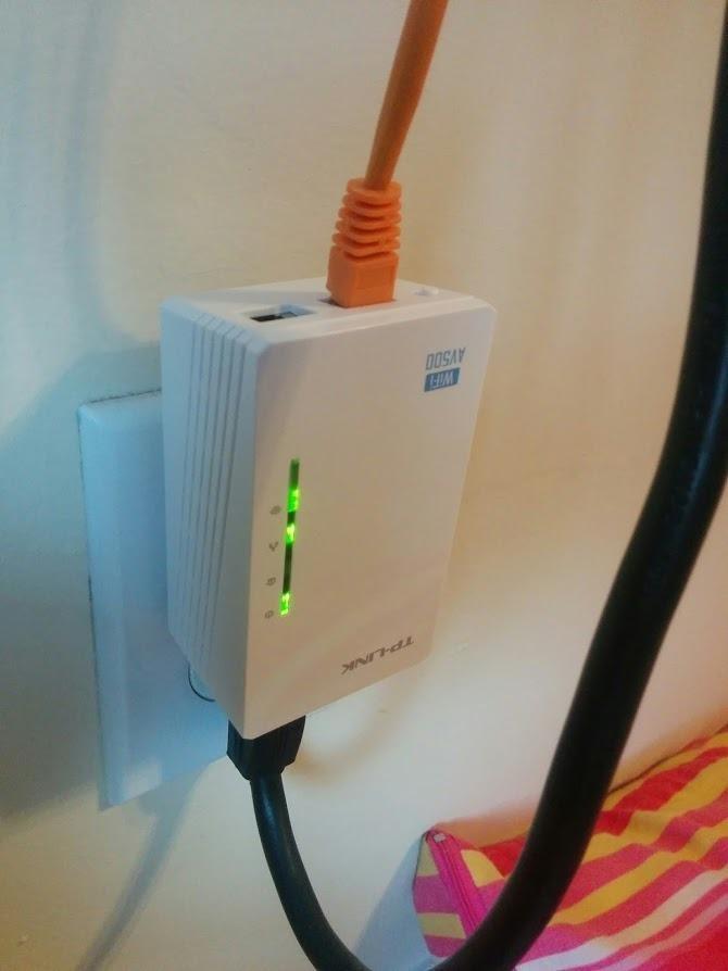 TP-Link Powerline WiFi Extender - Powerline Adapter with WiFi, WiFi Booster, Plug & Play, Power Saving, Ethernet Over Power, Expand Both Wired and WiFi Connections, AV600 (TL-WPA4220 KIT) customer photo 1