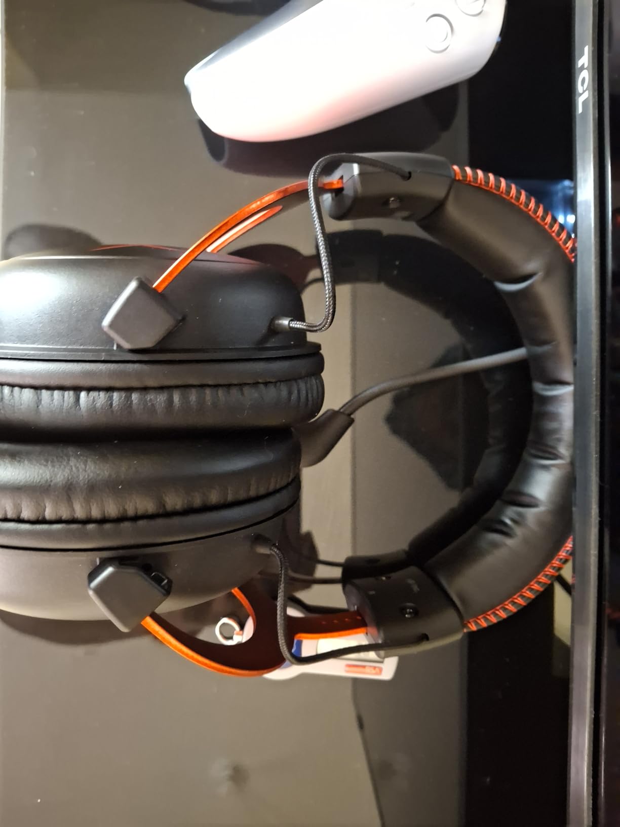 HyperX Cloud II Gaming Headset - 7.1 Surround Sound - Memory Foam Ear Pads - Durable Aluminum Frame - Multi Platform Headset - Works with PC, PS4, PS4 PRO, Xbox One, Xbox One S, Red customer photo 1