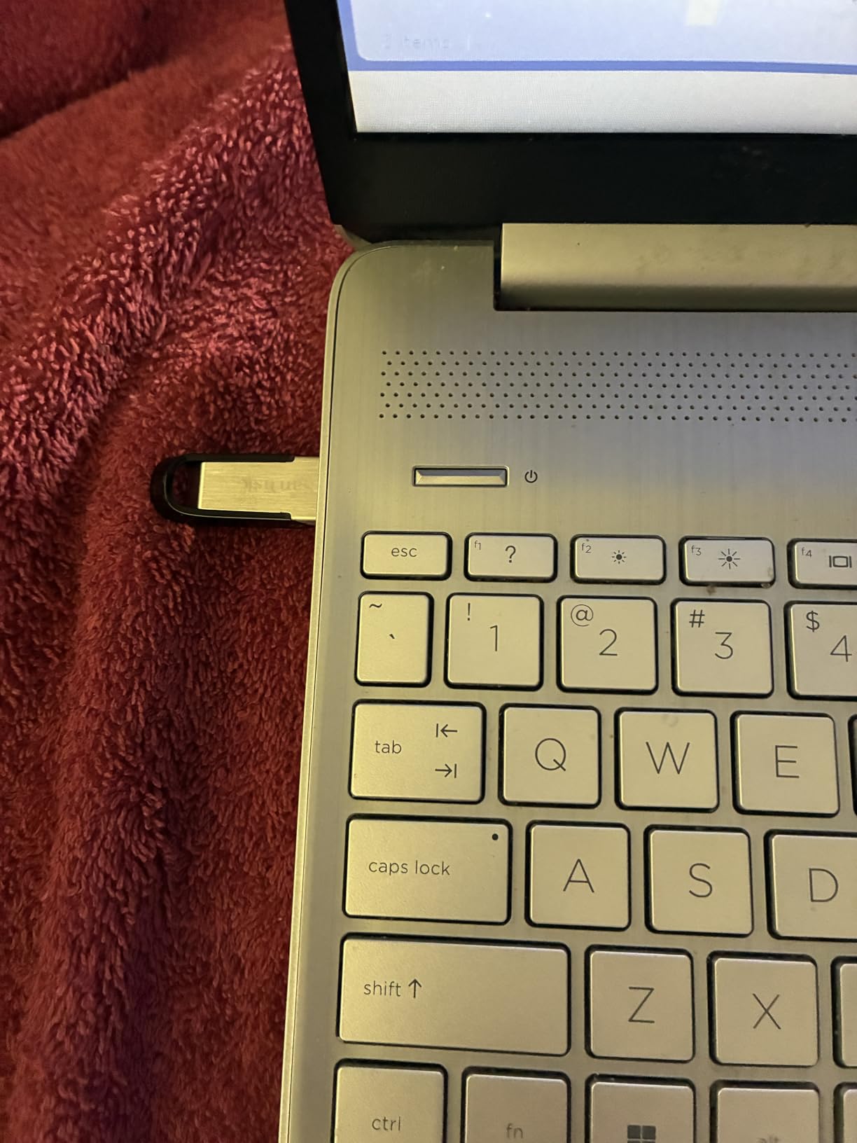 SANDISK 128GB Ultra Flair USB 3.0 Flash Drive customer photo 1
