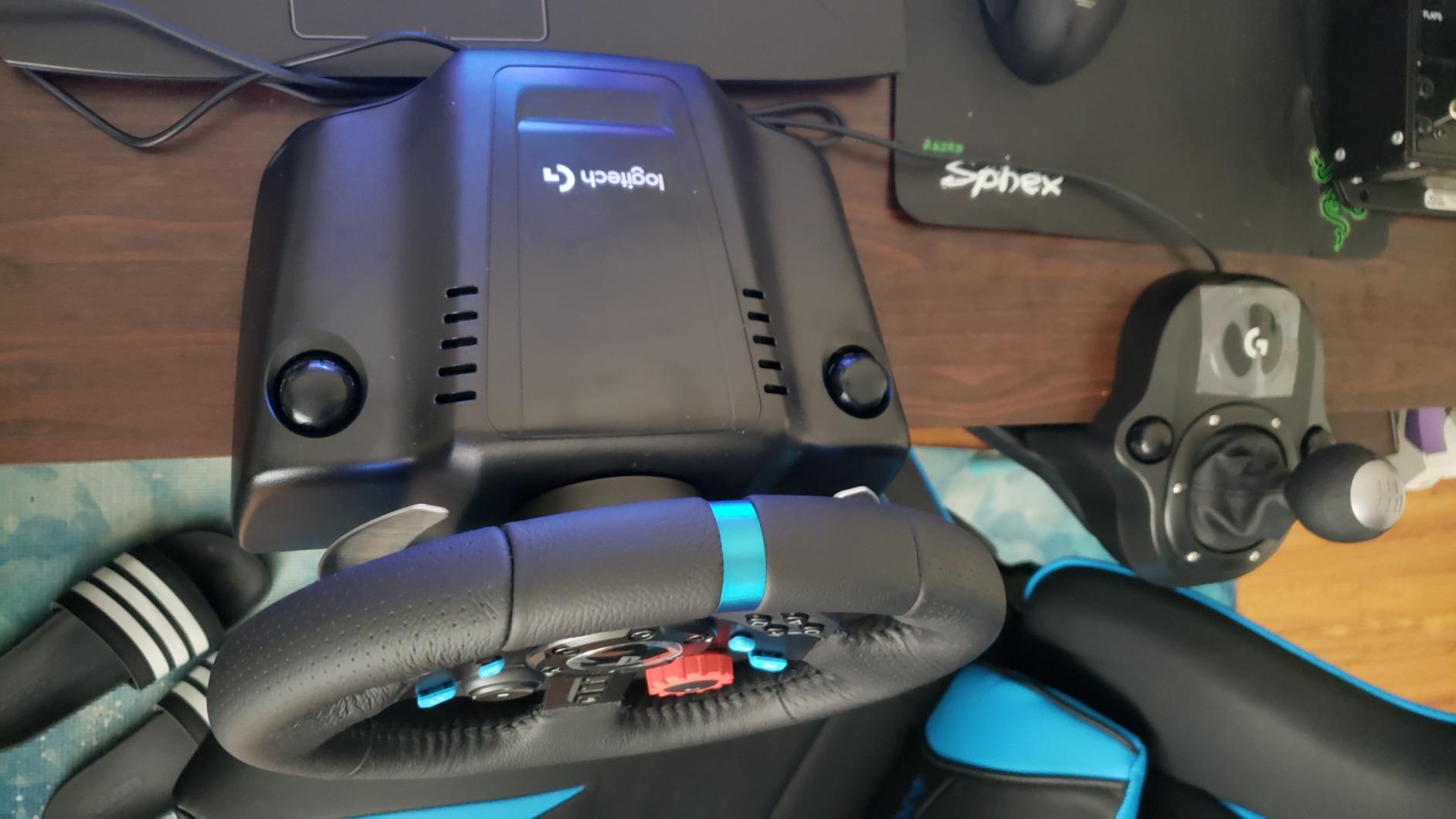 Logitech G920 Driving Force Racing Wheel and Pedals, Force Feedback + Logitech G Driving Force Shifter - Xbox Series X|S, Xbox One and PC, Mac - Black customer photo 2