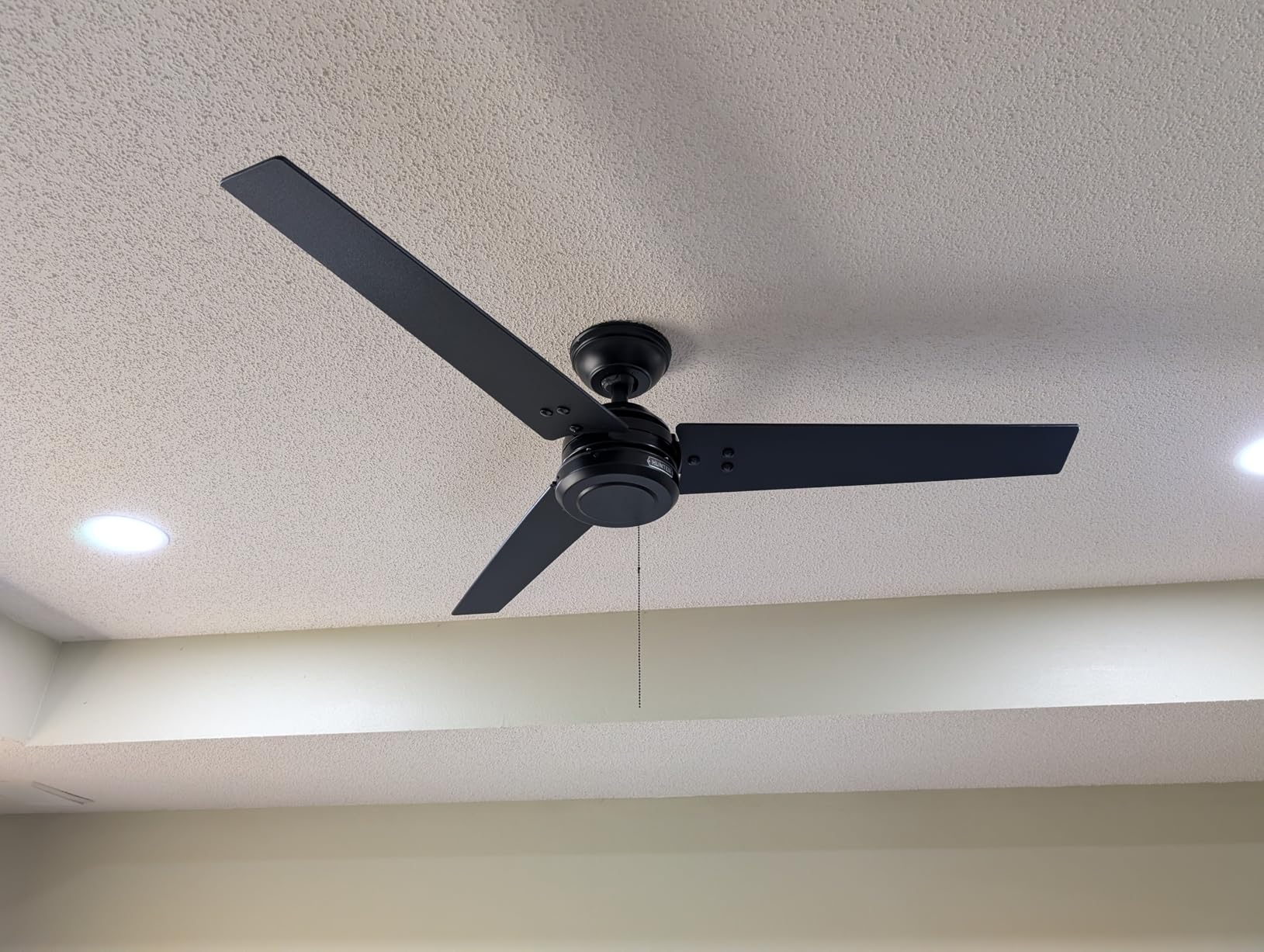 Hunter 52 inch Outdoor or Indoor Ceiling Fan No Light - Black Ceiling Fan without Light, For Patio, Porch, Garage, or Living Room, Standard Mount, 3 Blades, Pull Chain - Cassius 59264, Matte Black customer photo 2