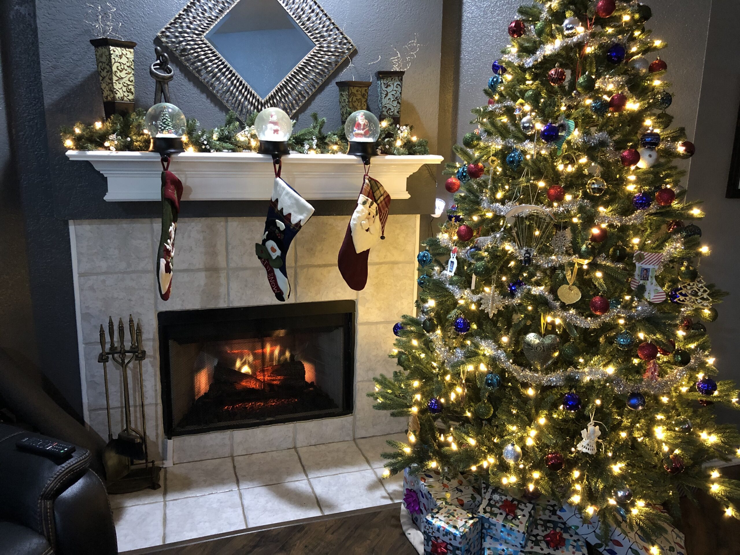 Dimplex Revillusion Electric Fireplace Log Insert - 25 Inch Faux Wooden Logs, Plug in Electric Heater + Glowing Ash Mat; Remote Control Included - Supplemental Zone Heat | Model #RLG25 customer photo 2