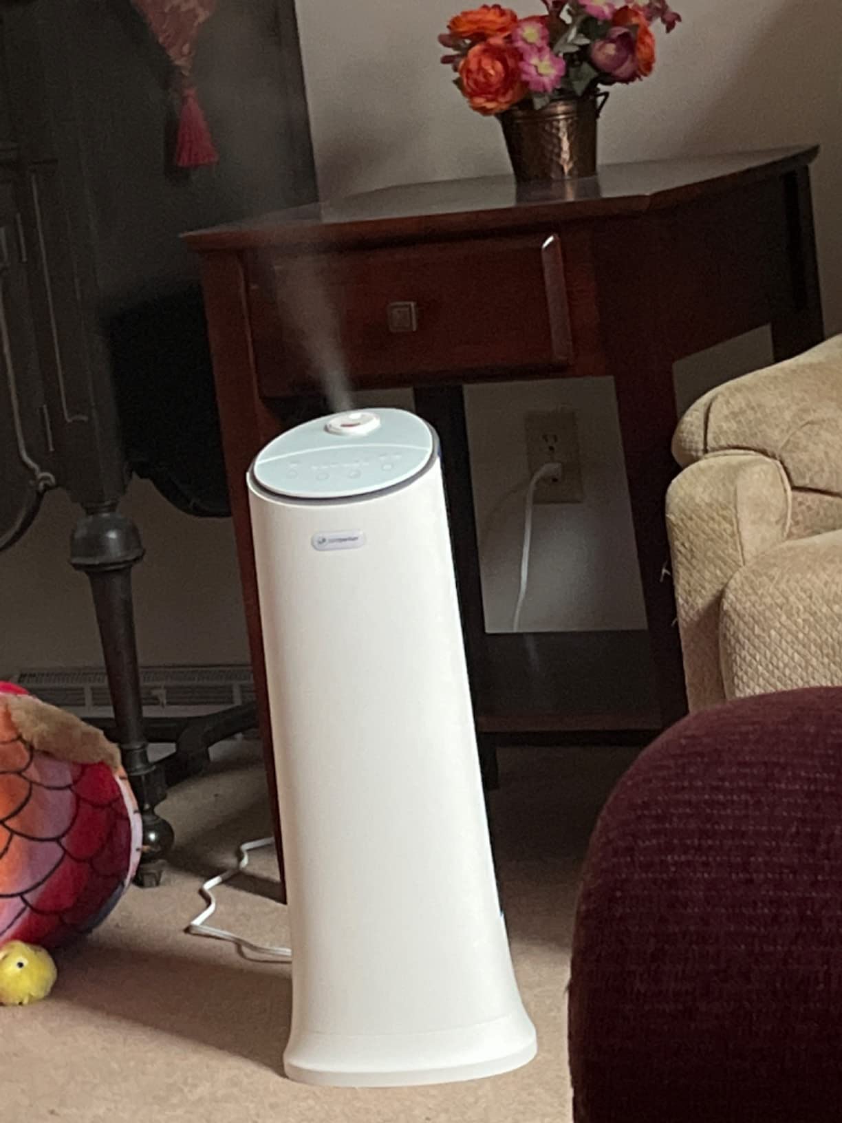 Ultrasonic Cool Mist Humidifier, 100 Hrs. Run Time, 1.5 Gallon Tank, 440 Sq. Ft. Coverage, Medium Rooms, Quiet, Filter Free, Essential Oil Tray, White, H3200WAR customer photo 1