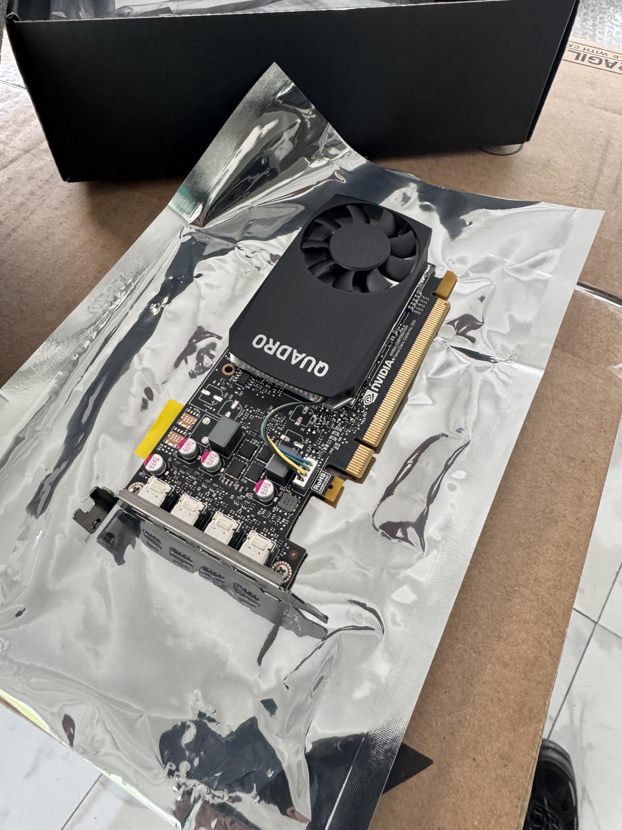 NVIDIA Quadro P1000 Professional 4GB GDDR5 Graphics Board (VCQP1000-PB) customer photo 1