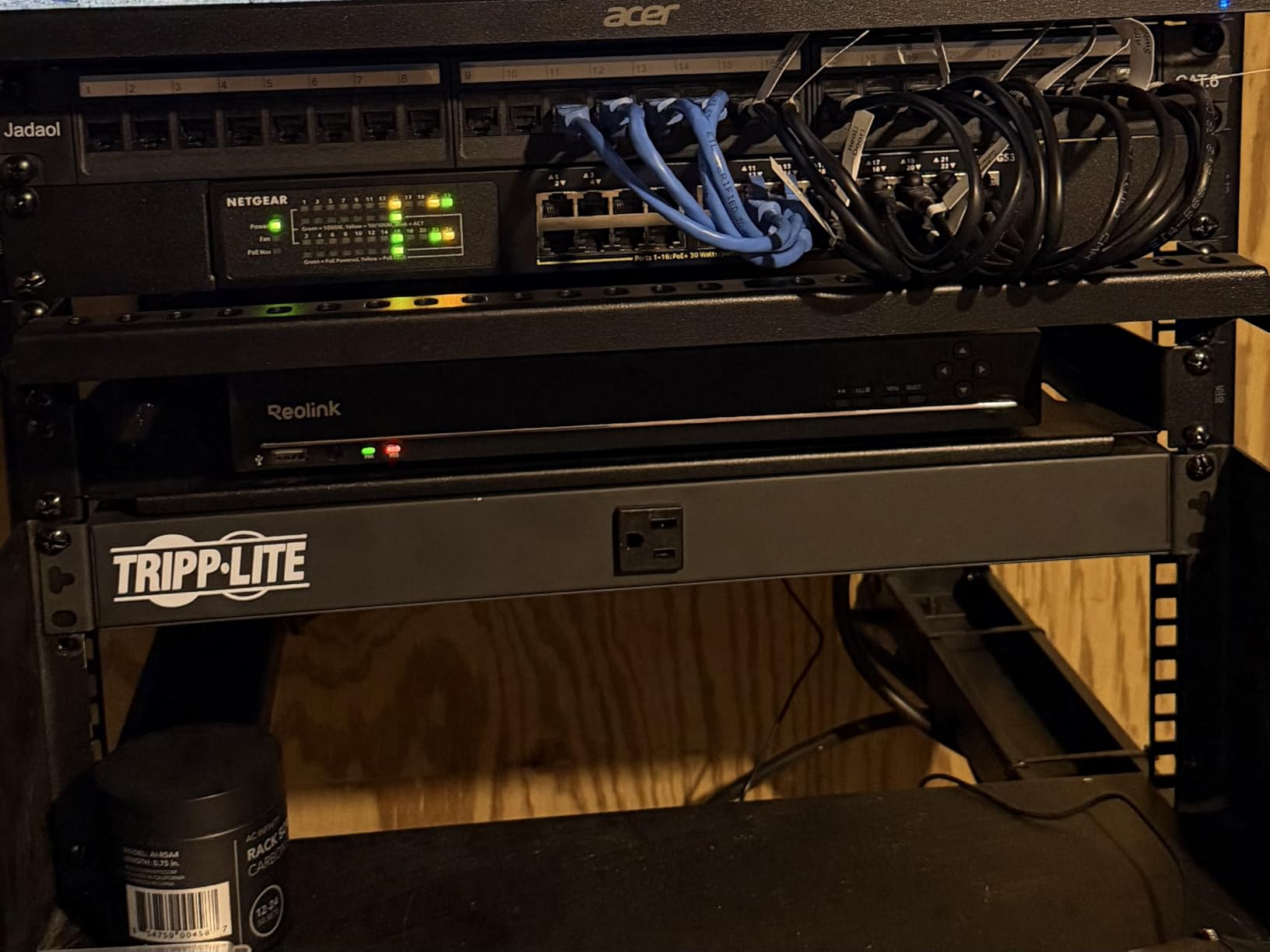 TP-Link TL-SG1016PE | 16 Port Gigabit PoE Switch | Easy Smart Managed | 8 PoE+ Ports @150W | Plug & Play | Sturdy Metal w/ Shielded Ports | QoS, Vlan, IGMP & LAG, Free Expert Help customer photo 2