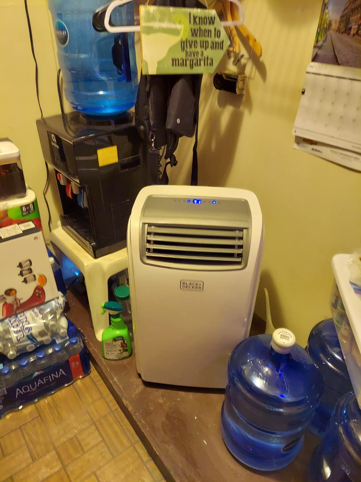 BLACK+DECKER Portable Air Conditioner, 12,000 BTU Cooling, 9,000 BTU Heating for Rooms up to 550 Sq. Ft., Follow Me Remote, Smart AC Unit, BPACT12HWT, White customer photo 1