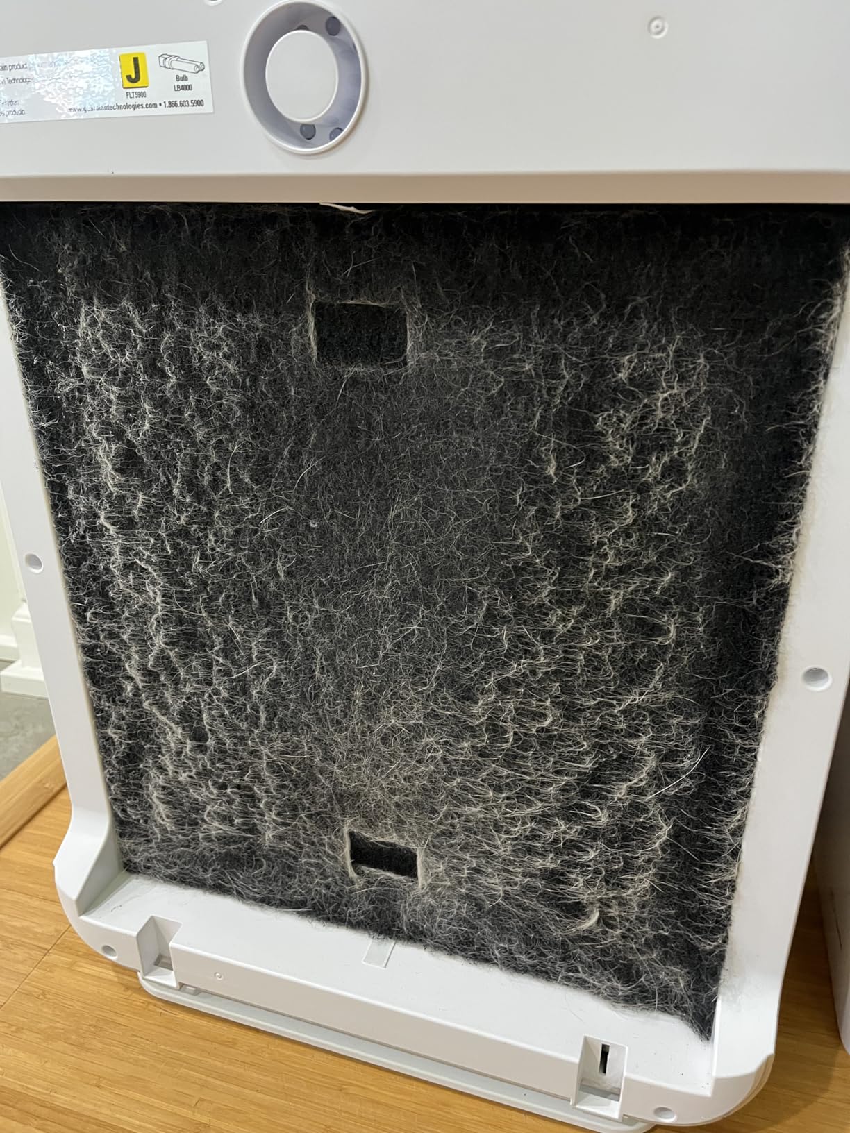 HEPA Air Purifier for Home, Large Rooms up to 1760 Sq. Ft. with HEPA Air Filter & UV-C Light, Zero Ozone Verified, AC5900WCA, White customer photo 2