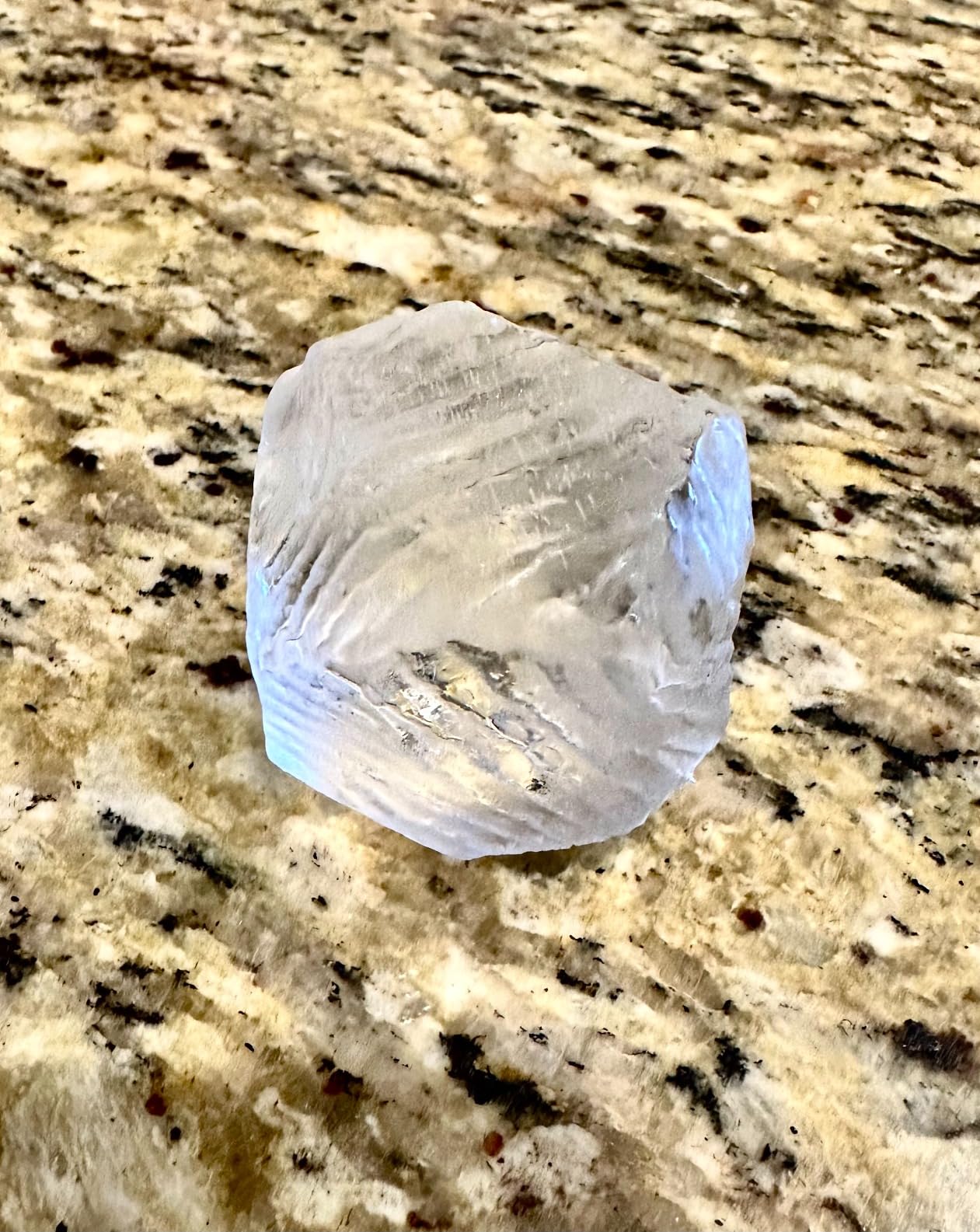 True Cubes Crystal Clear Ice Cube Maker, 4 Large 2