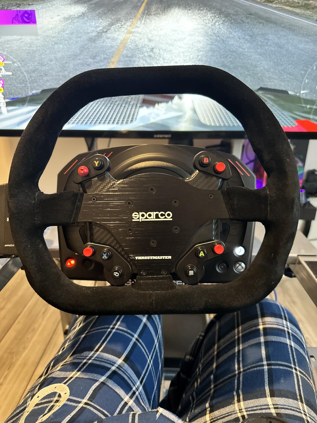 Thrustmaster TS-XW Racer w/Sparco P310 Competition Mod (Compatible with XBOX Series X/S, XOne & PC) customer photo 1