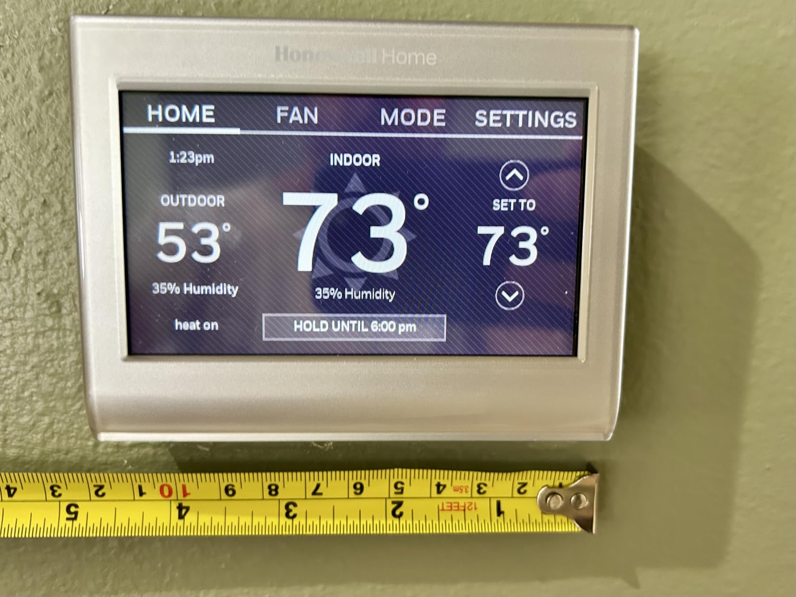 RTH9585WF1004 Wi-Fi Smart Color Thermostat, 7 Day Programmable, Touch Screen, Energy Star, Alexa Ready, Gray customer photo 1