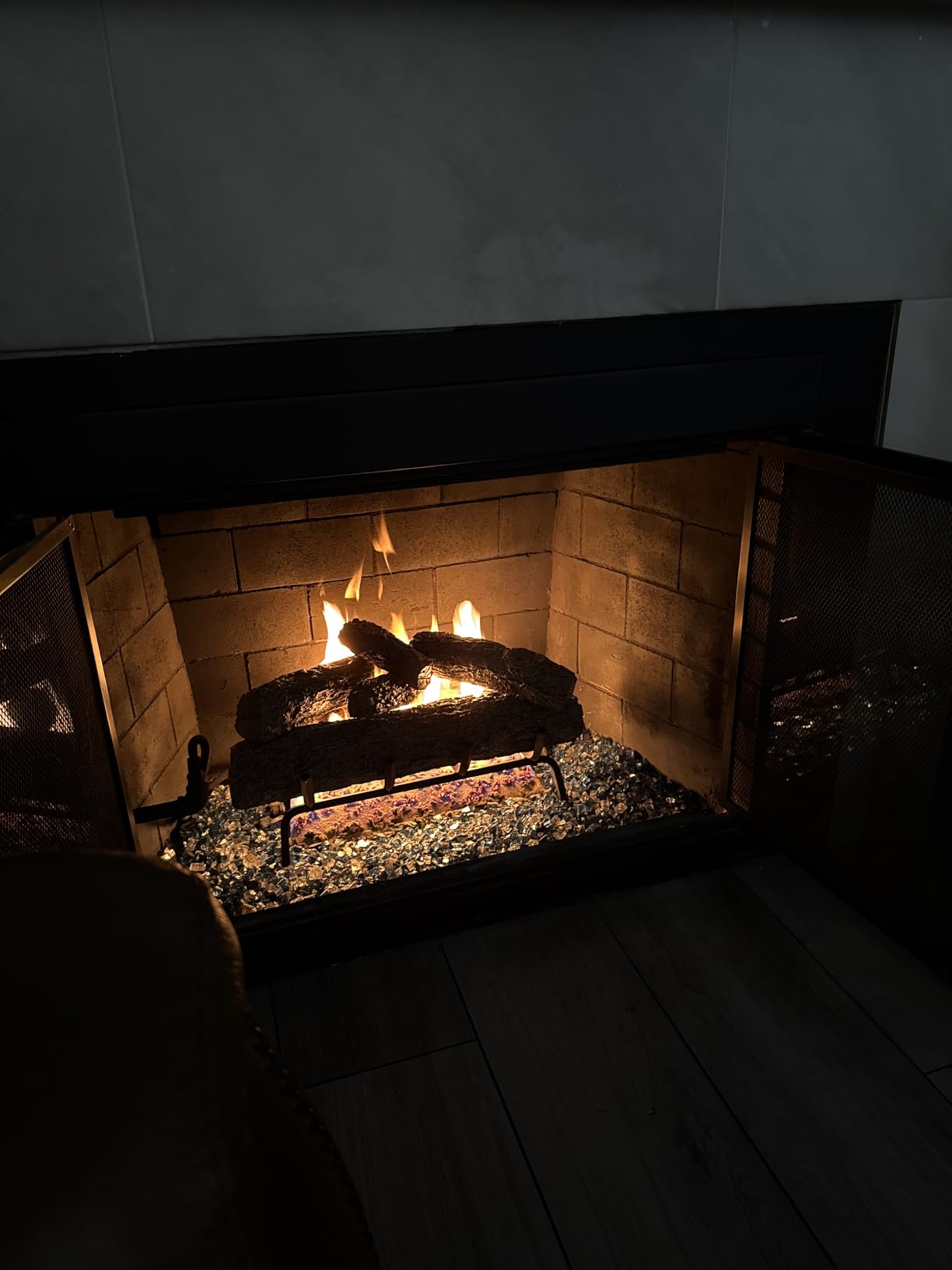 Real Fyre 24-Inch Live Oak Vented Gas Log Set, Natural Gas, Match-Lit with Burner, Grate & Gas Connection Kit, 90,000 BTU customer photo 2