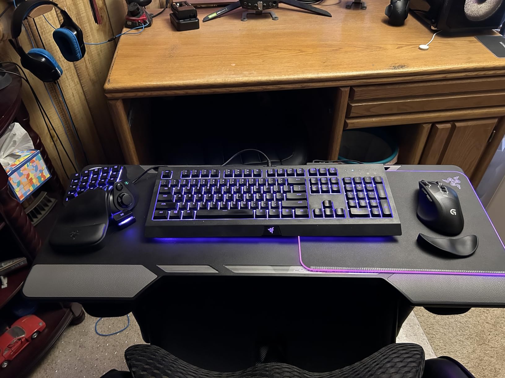 Razer Tartarus V2 Gaming Keypad: Mecha Membrane Key Switches - One Handed Keyboard - 32 Programmable Keys - Customizable Chroma RGB Lighting - Programmable Macros - Snap Tap - Black customer photo 1