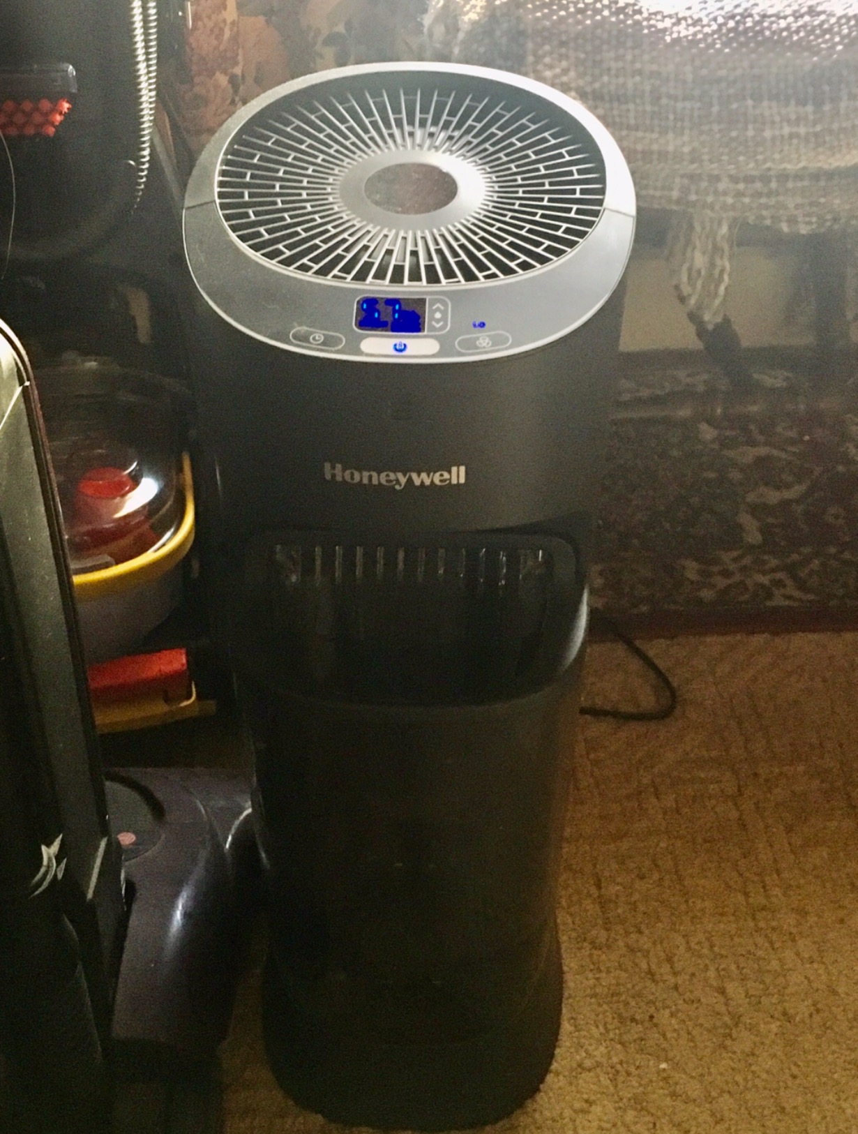 Top Fill Tower Humidifier, Digital Humidistat, Black - Cool Mist Humidifiers for Bedroom, Home or Office with Space-Saving Tower Design customer photo 2