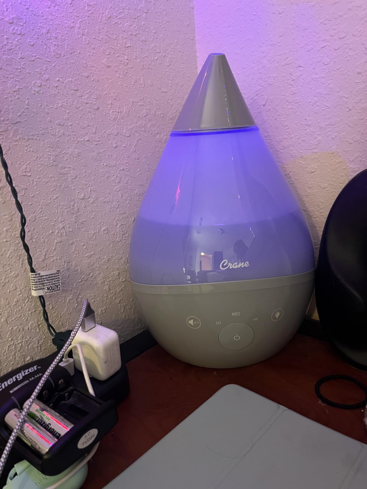 Crane 4-in-1 Drop 2.0 Ultrasonic Cool Mist Humidifier with Sound Machine, Night Light, Aroma Tray, 1 Gallon Top Fill, Blue & White customer photo 1