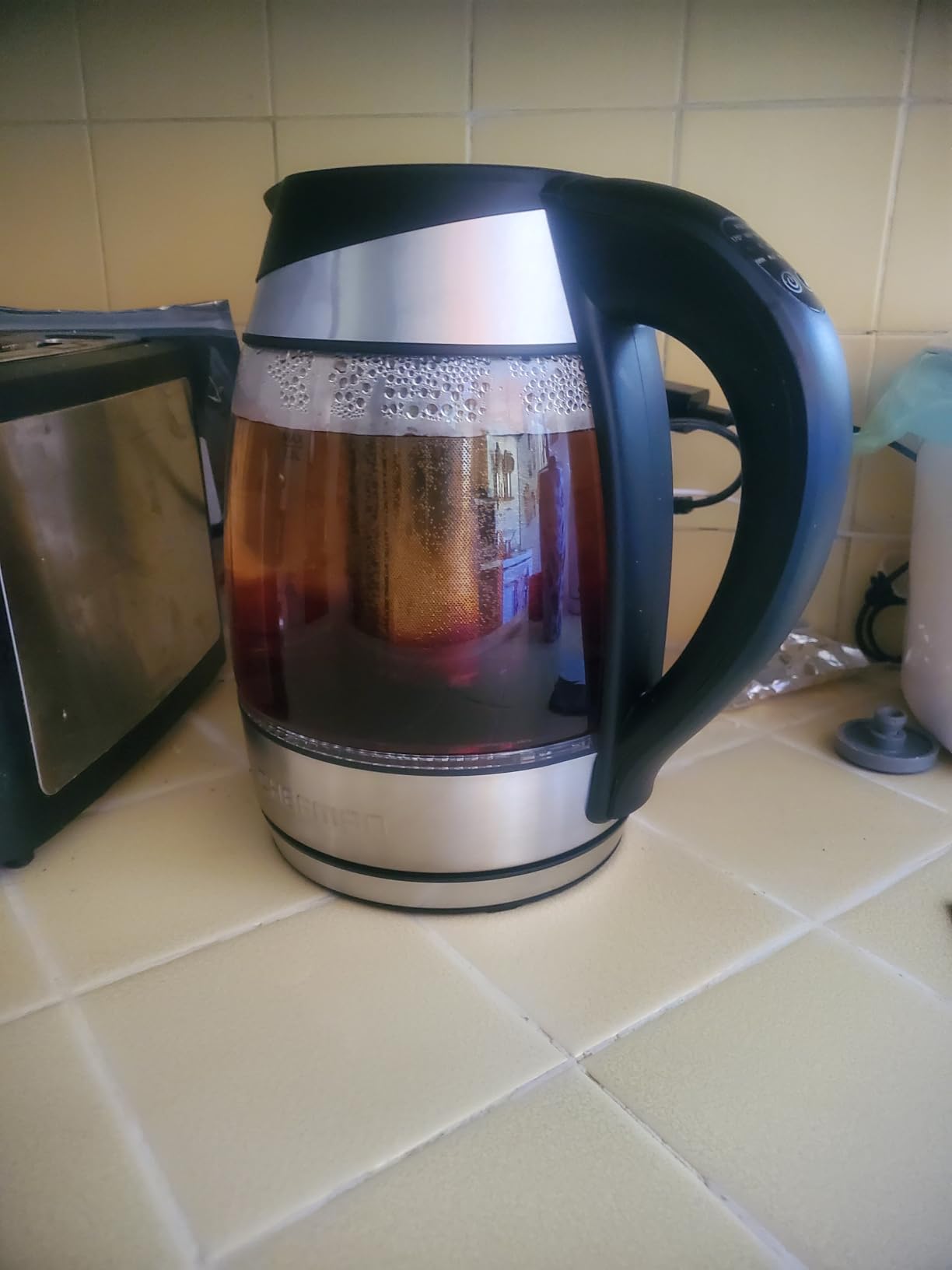 Chefman Electric Kettle with Temperature Control, 5 Presets LED Indicator Lights, Removable Tea Infuser, Glass Tea Kettle & Hot Water Boiler, 360° Swivel Base, BPA Free, Stainless Steel, 1.8 Liters customer photo 2