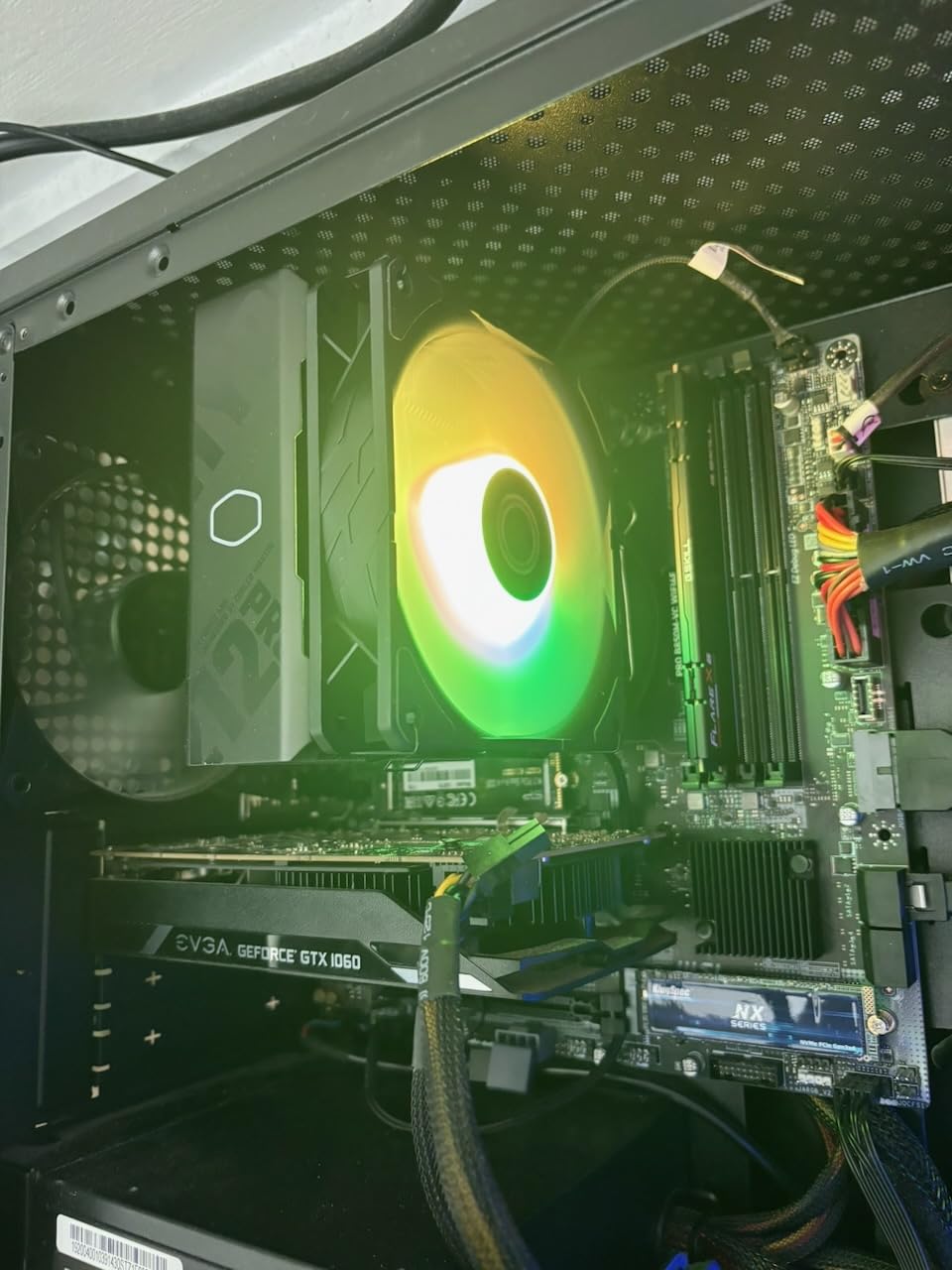 Cooler Master Hyper 212 PRO ARGB CPU Air Cooler - 120mm High Performance PWM Fan, 4 Copper Heat Pipes, Sleek Design Top Cover, Low Noise & Easy Installation, AMD AM5/AM4 & Intel LGA 1851/1700 customer photo 2