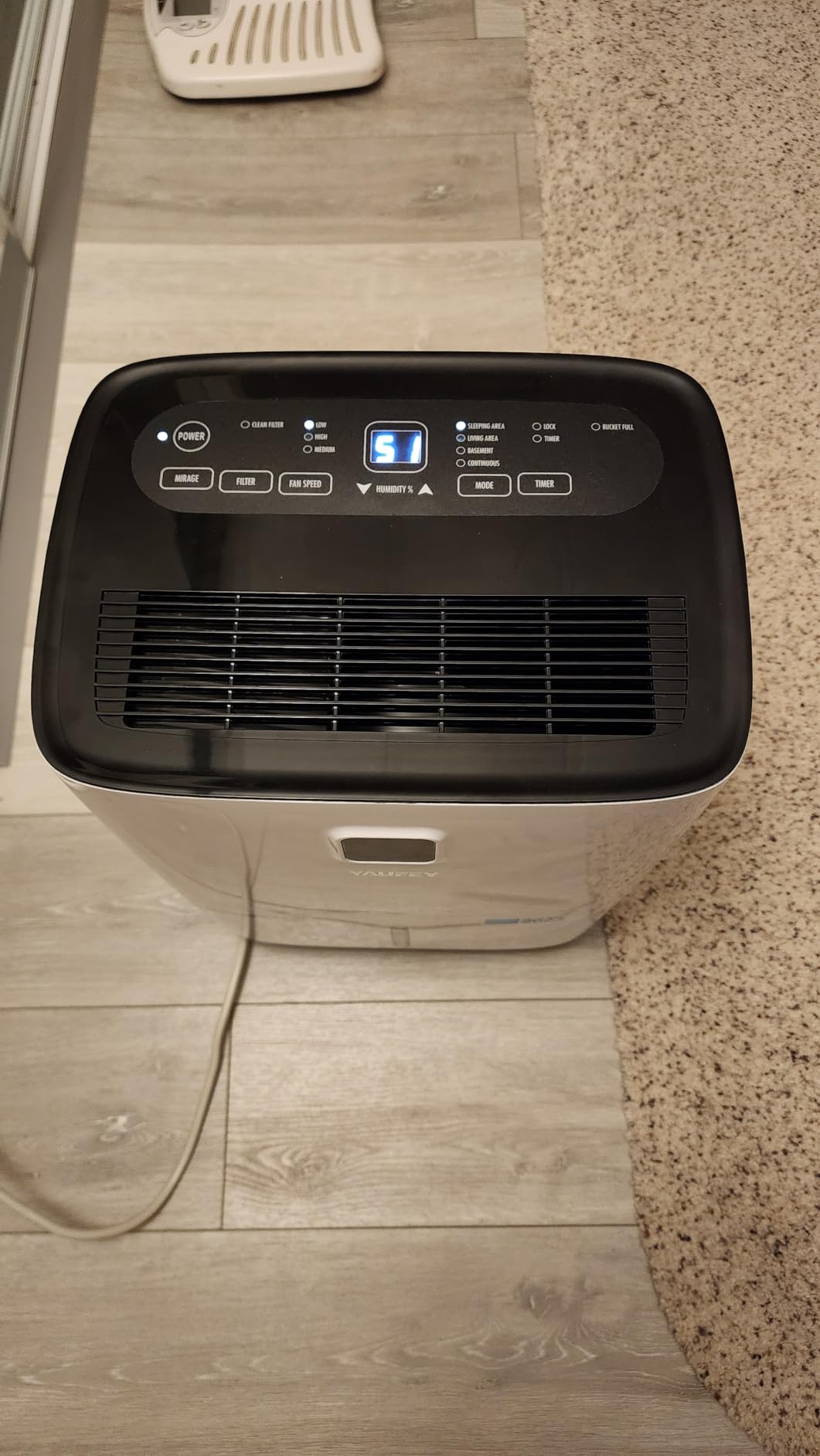Yaufey 2500 Sq. Ft Dehumidifier for Home and Basements with Auto or Manual Drainage, 0.48 Gallon Water Tank Capacity -Low Noise and 24 Hr Timer customer photo 2