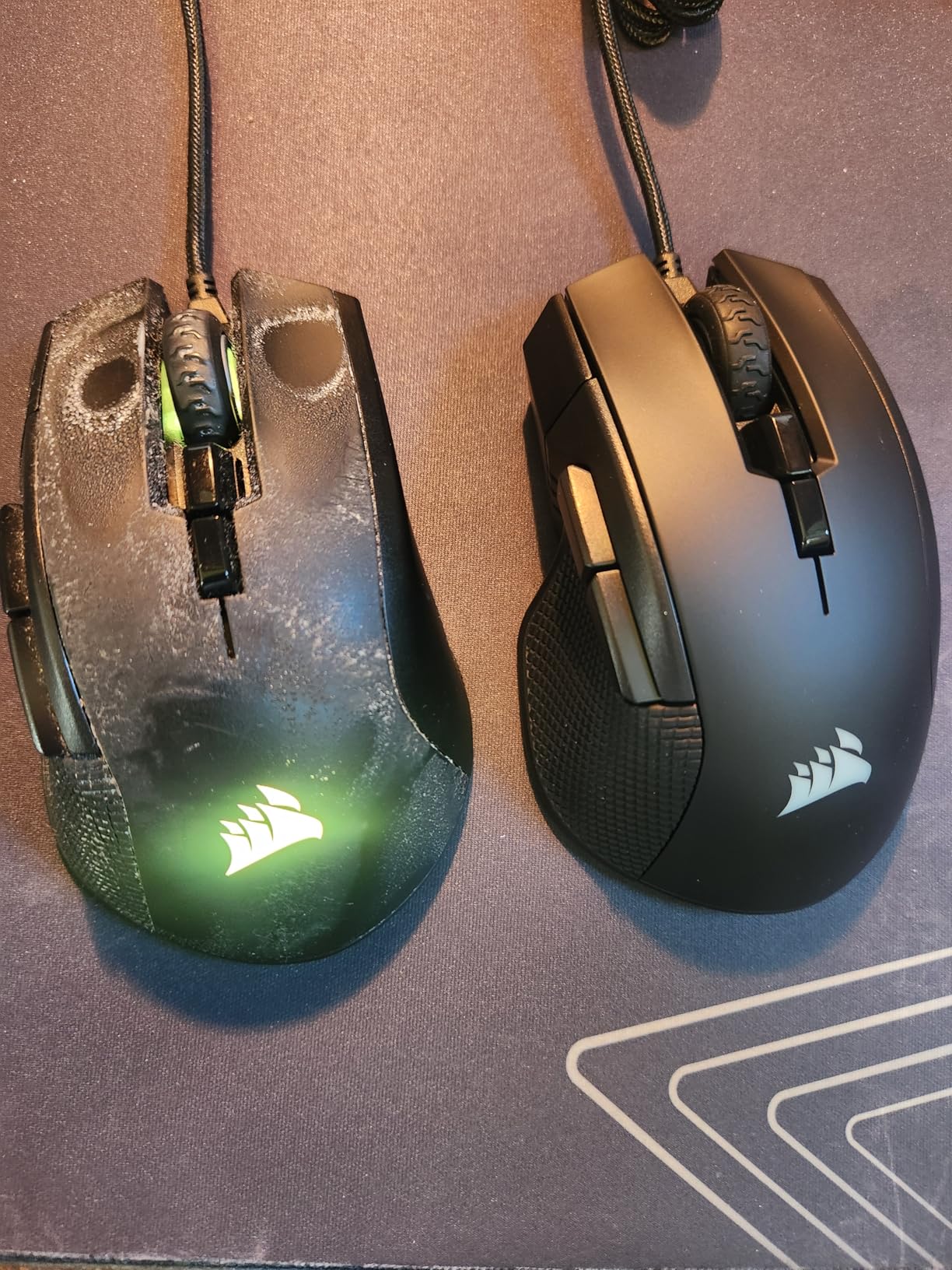 Corsair IRONCLAW RGB Wired FPS/MOBA Gaming Mouse - 18,000 DPI - 7 Programmable Buttons - Designed for Large Hands - iCUE Compatible - PC, Mac, PS5, PS4, Xbox - Black customer photo 1