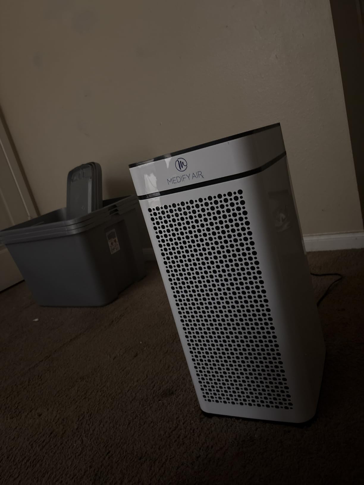 Medify MA-112 Air Purifier V3.0 with True HEPA H13 Filter | 5,948 ft² Coverage in 1hr for Smoke, Wildfires, Odors, Pollen, Pets | Quiet 99.9% Removal to 0.1 Microns | White, 1-Pack customer photo 1