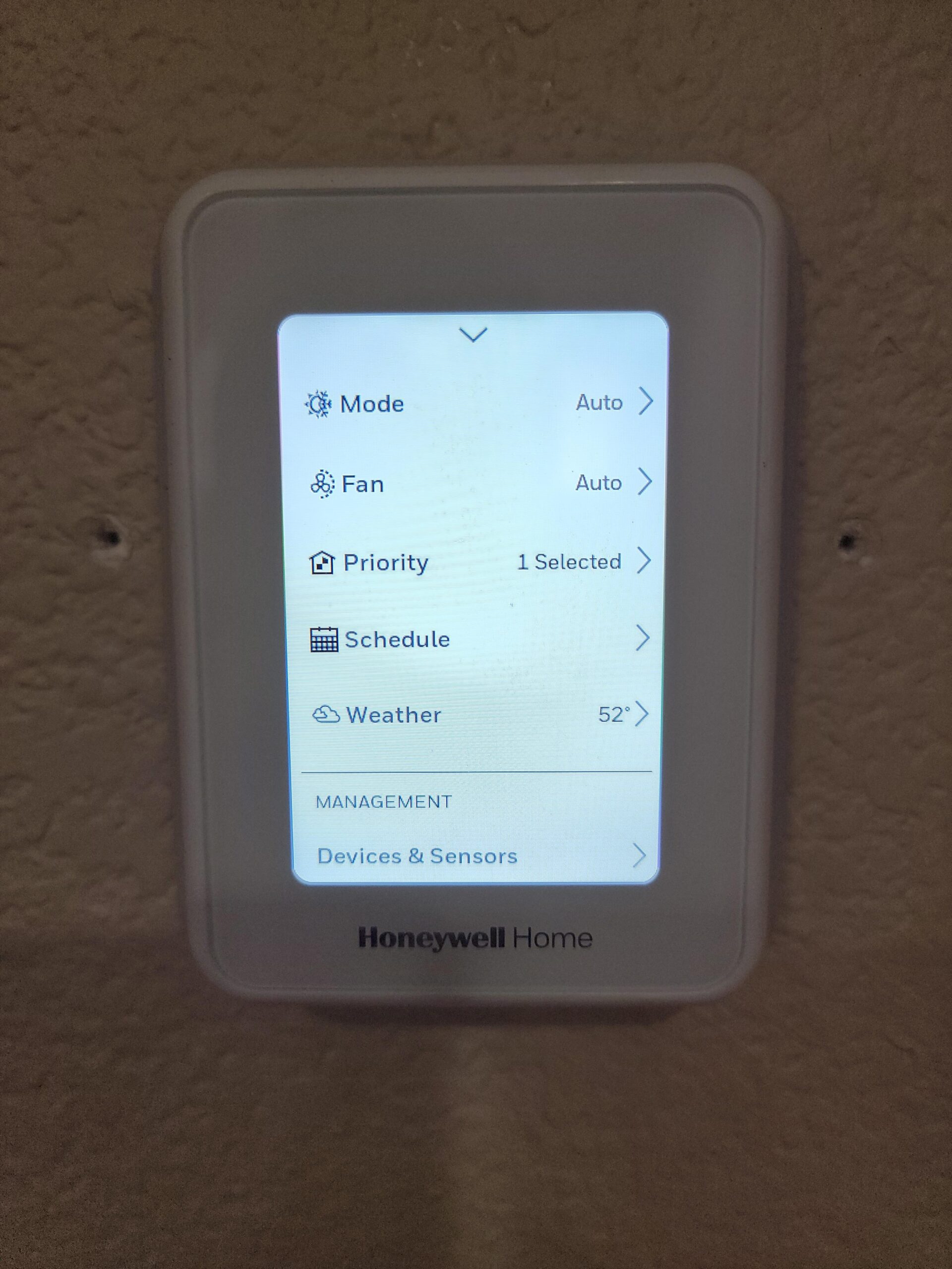 T9 WiFi Smart Thermostat with 1 Smart Room Sensor, Touchscreen Display, White customer photo 2
