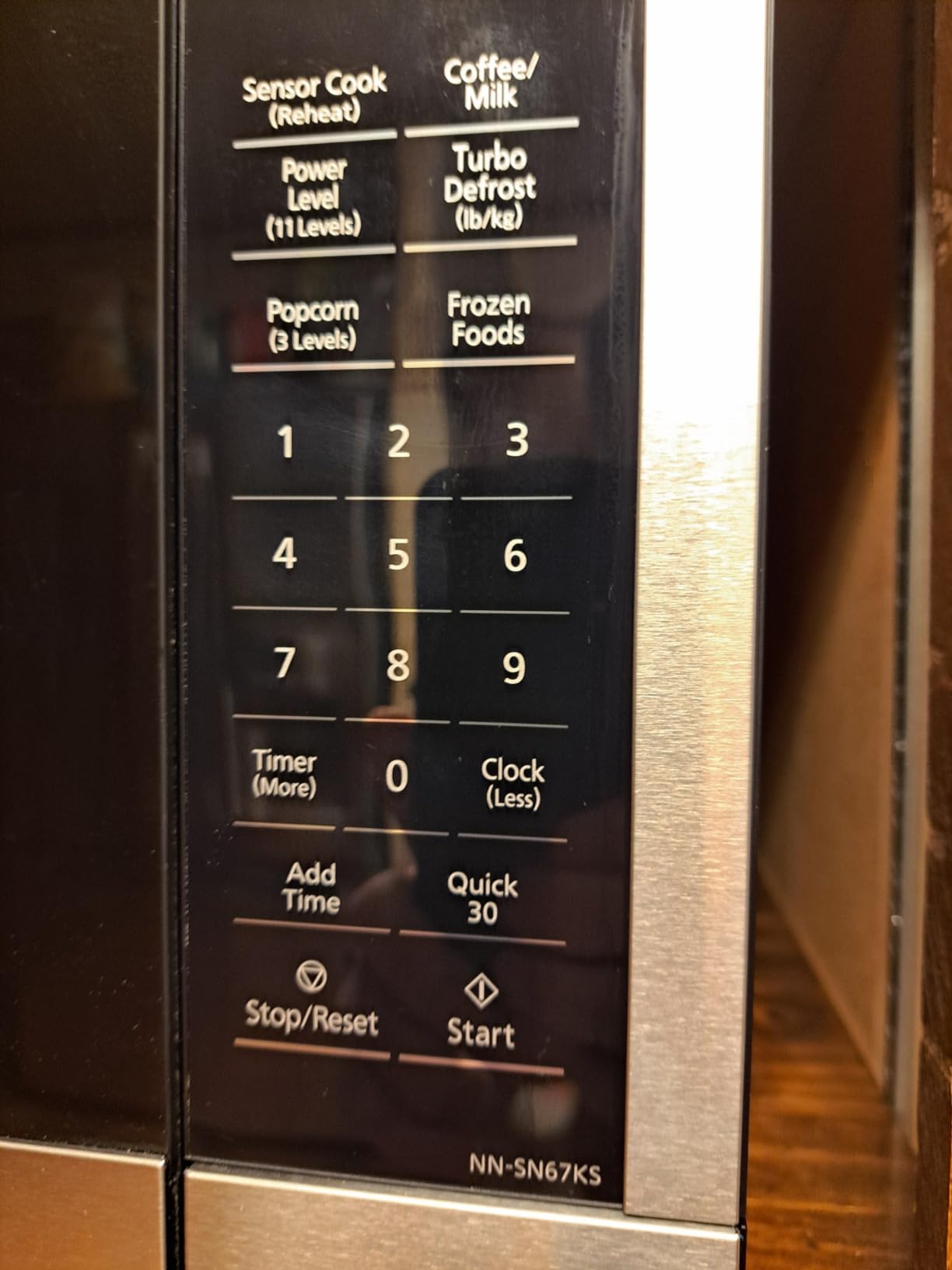Panasonic NN-SN67KS Microwave Oven with Inverter Technology and Genius Sensor, 1.2 cu.ft, 1200W, Stainless Steel/Silver customer photo 2