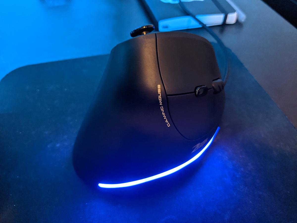 Vertical Mouse, Ergonomic USB Wired Vertical Mouse with [5 D Rocker] [10000 DPI] [11 Programmable Buttons], RGB Gaming Mouse for Gamer/PC/Laptop/Computer customer photo 1