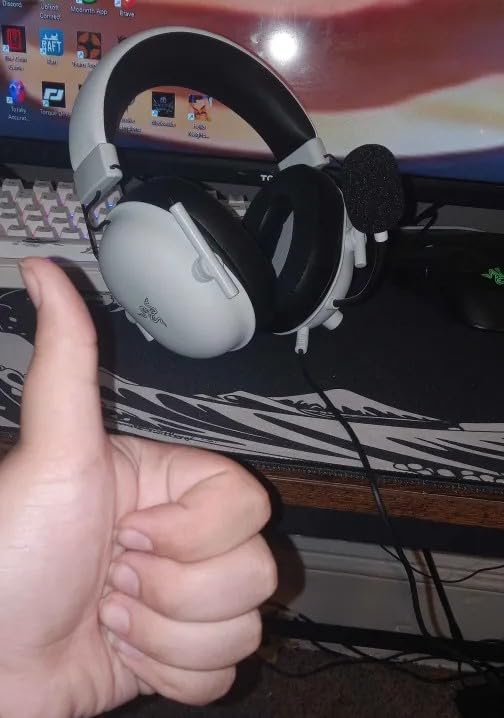Razer BlackShark V2 X Gaming Headset: 7.1 Surround Sound - 50mm Drivers - Memory Foam Cushion - For PC, PS4, PS5, Switch - 3.5mm Audio Jack - Black customer photo 1
