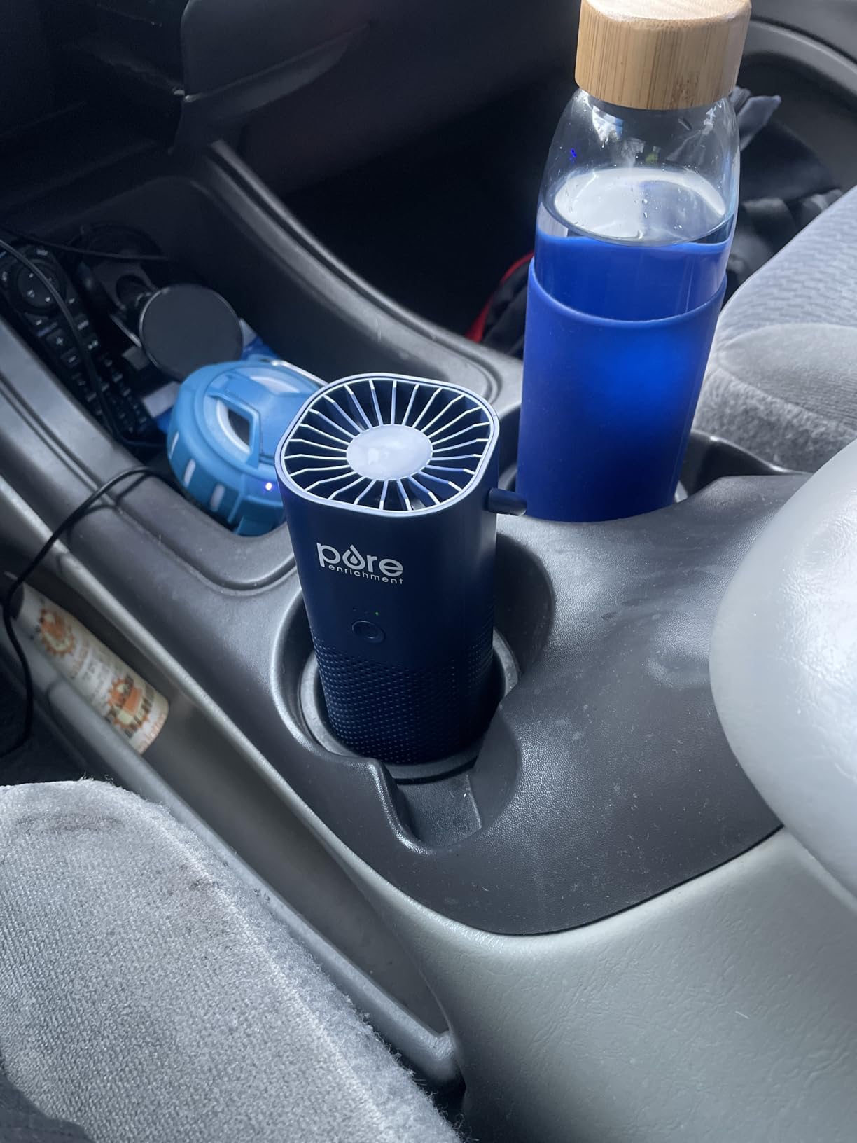 Pure Enrichment PureZone Mini Portable Air Purifier - Cordless True HEPA Filter Cleans Air & Eliminates 99.97% of Dust, Odors, & Allergens Close to You - Cars, School, & Office (Black) customer photo 1