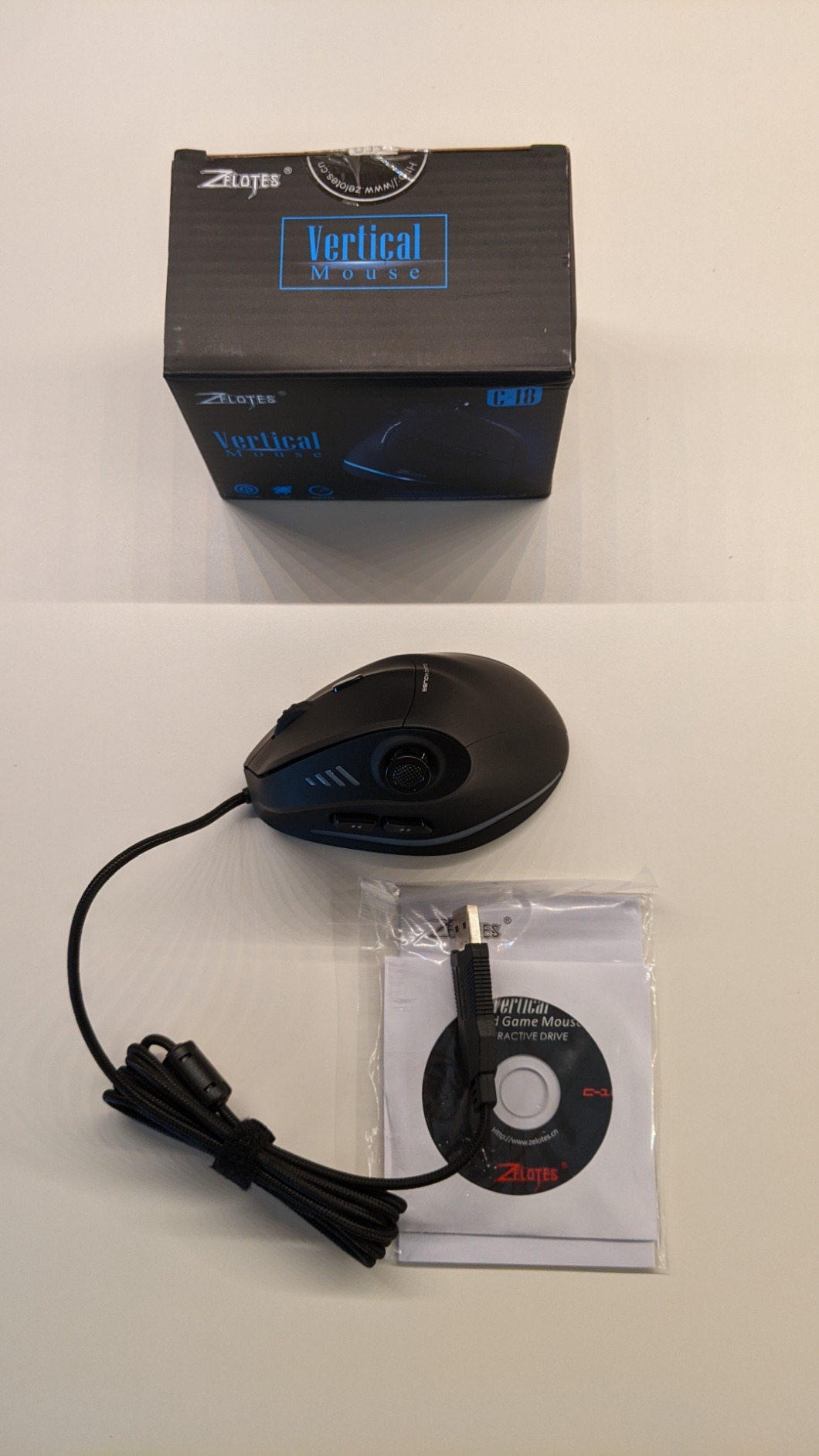 zelotes Wired Gaming Mouse with Joystick, 10000DPI, 11 Programmable Buttons, RGB, USB Optical Corded Vertical Ergonomic Mouse, Mice for Laptop, PC, Mac, Black customer photo 1