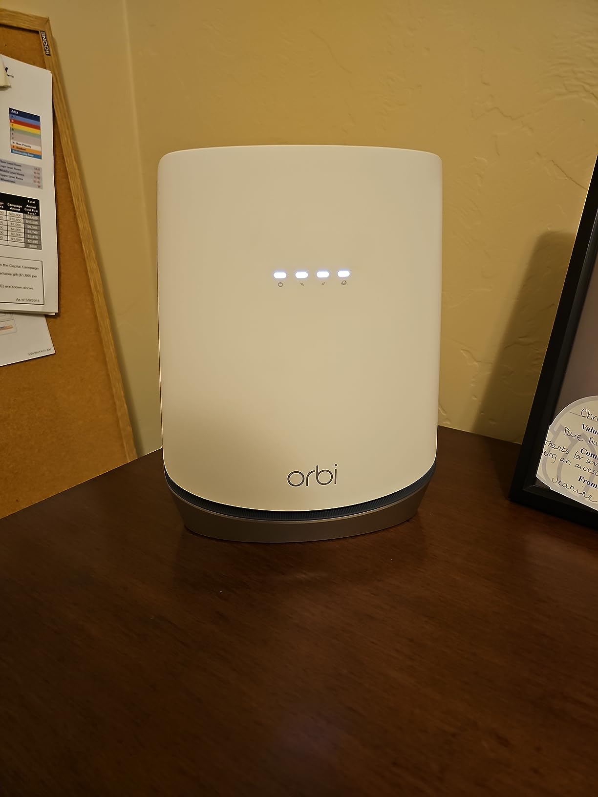 NETGEAR Orbi Cable Modem Router Combo Mesh System (CBK752) DOCSIS 3.1 - AX4200 WiFi 6 (4.2 Gbps) - Covers 5,000 sq.ft. customer photo 1