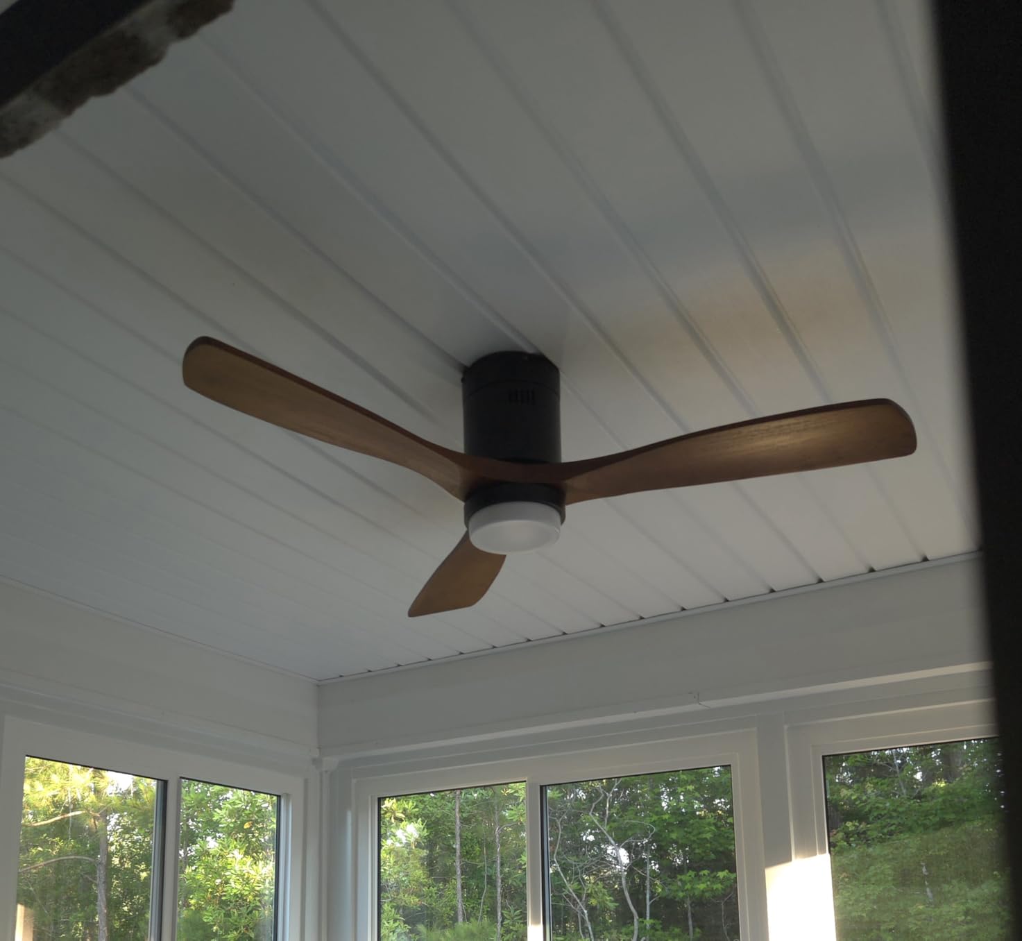 Sofucor Ceiling Fans with Lights 52 Inch Flush Mount Ceiling Fan with Remote Control, Wood Blades Modern Outdoor Ceiling Fans for Bedroom/Farmhouse/Patio/Indoor, Quiet DC Motor customer photo 2
