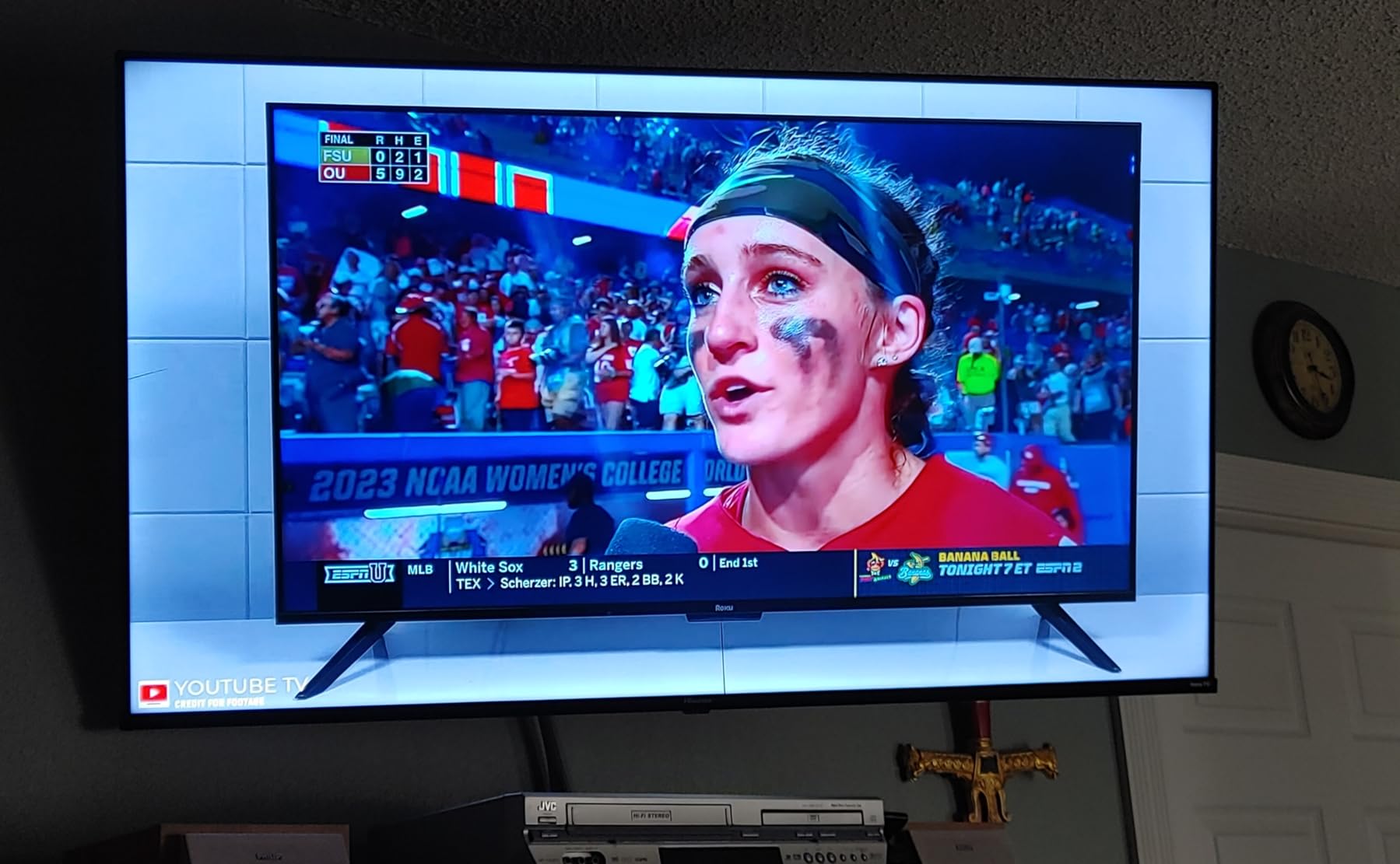 Hisense 65-Inch Class R6 Series 4K UHD Smart Roku TV with Alexa Compatibility, Dolby Vision HDR, DTS Studio Sound, Game Mode (65R6G) customer photo 2
