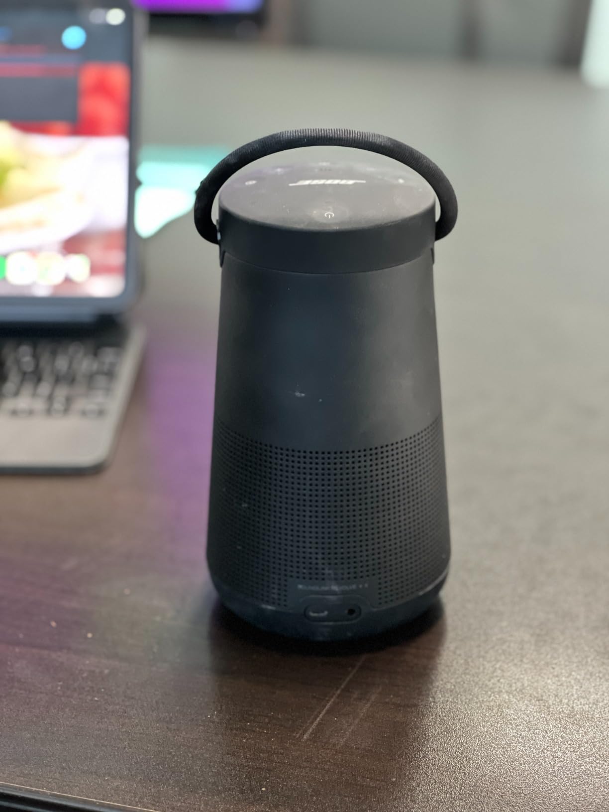Bose SoundLink Revolve+ (Series II) Bluetooth Speaker, Portable Speaker with Microphone, Wireless and Water Resistant with 360 Degree Sound, Long Lasting Battery and Handle, Silver customer photo 1