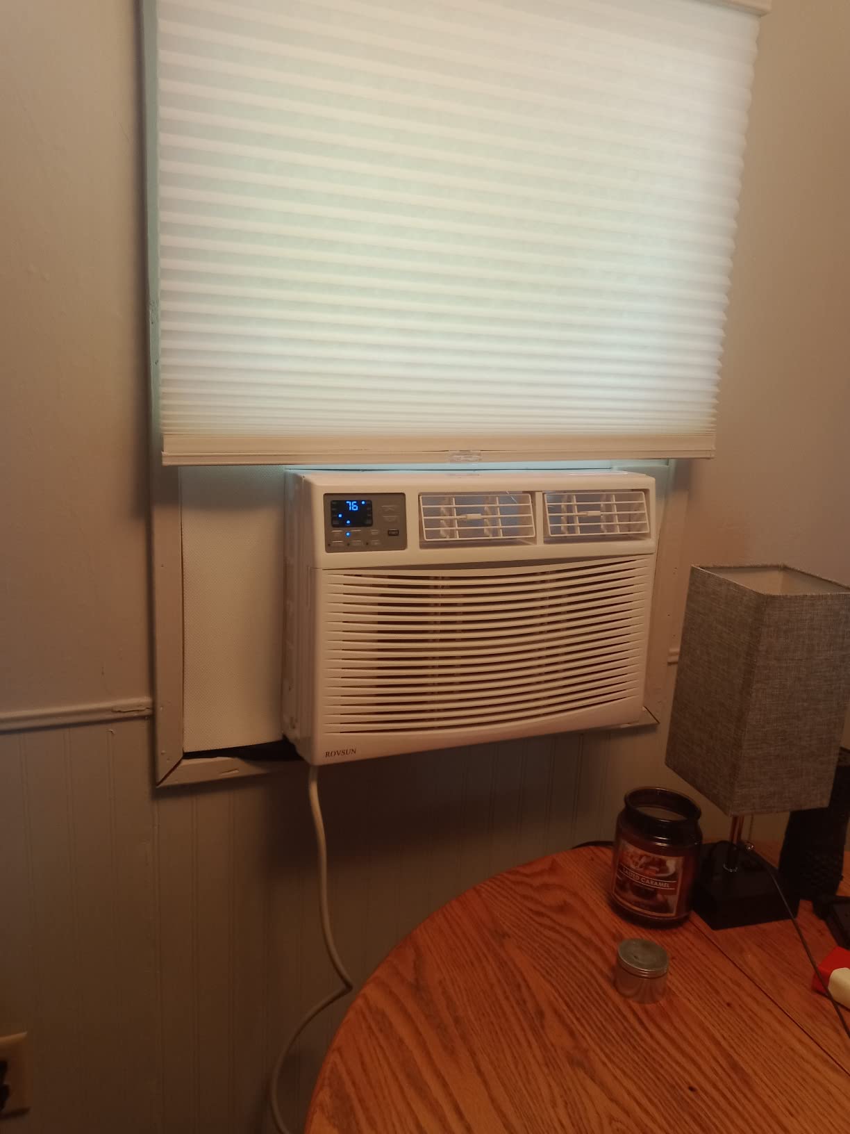 ROVSUN Smart 12000 BTU Window Air Conditioner with WiFi, Energy Saving Window AC Unit with Remote & App Control, Timer Function & Easy Install Kit, for Rooms up to 550 Square Feet, 115V/60Hz, White customer photo 1