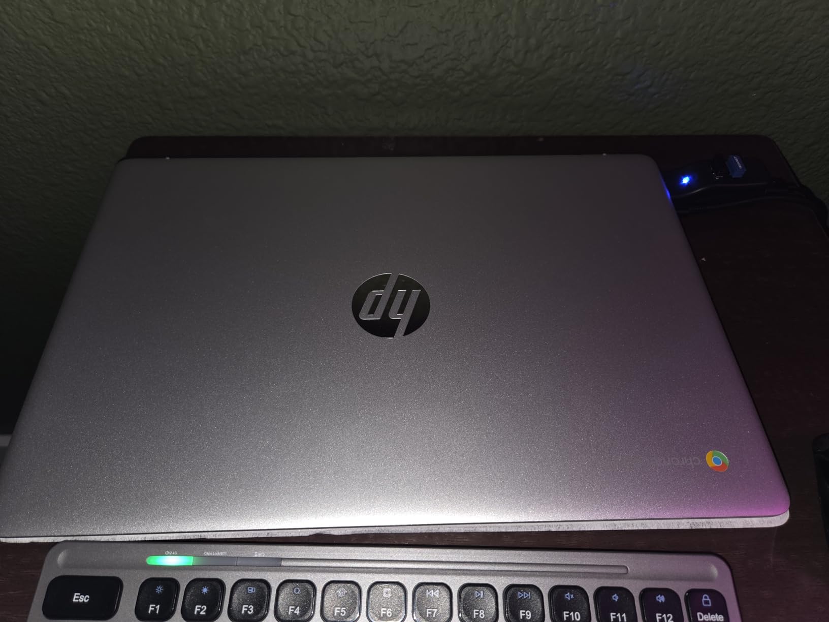 HP Chromebook 14 Laptop, Intel Celeron N4000 Processor, 4 GB RAM, 32 GB eMMC, 14
