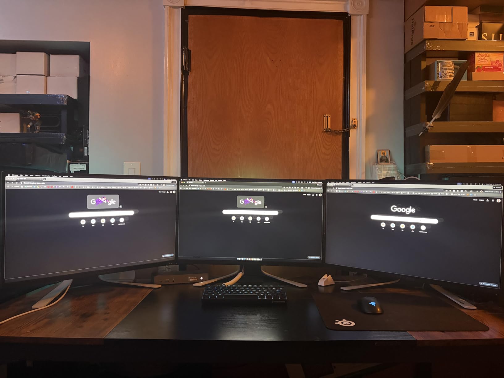 StarTech.com USB C Triple 4K Monitor Docking Station - 100W Power Delivery - DP 1.4 Alt Mode & DSC, 2 DisplayPort/HDMI 2.0-6 USB (2 at 10Gbps), SD - Windows/Chrome (DK31C2DHSPD) - Black & Space Gray customer photo 1