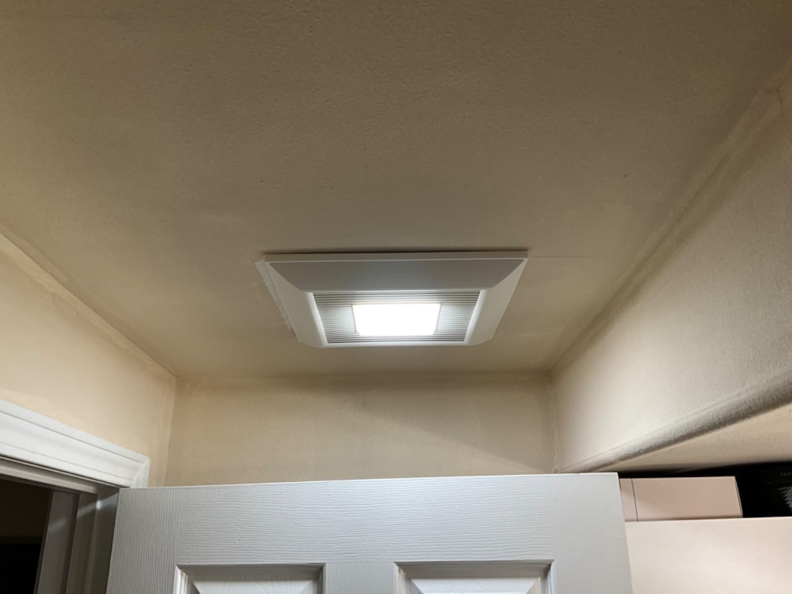 Panasonic WhisperFit Ceiling Mount Bathroom Exhaust Fan with Dimmable LED Light, 50-80-110 CFM, FV-0511VFL1 customer photo 2