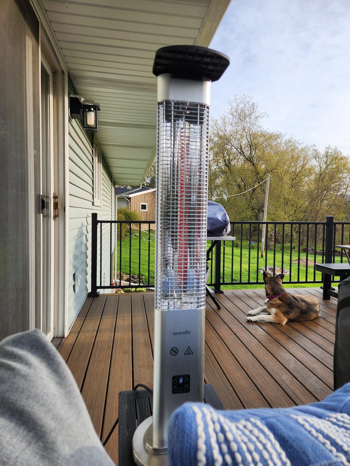 SereneLife Infrared Patio Heater, Electric Patio Heater with Remote Control, 1500 W, Indoor/Outdoor Heaters for Patio, Restaurant, Backyard, Garage, Decks (Silver) customer photo 1