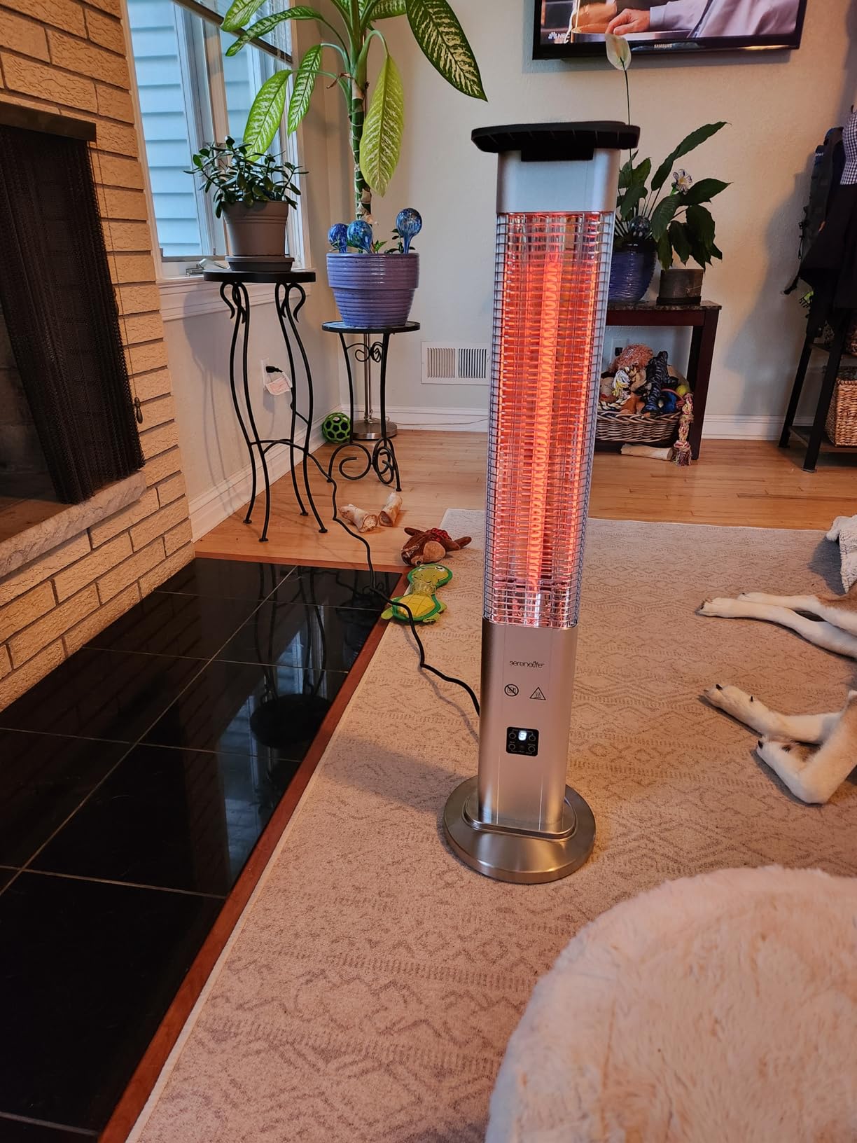SereneLife Infrared Patio Heater, Electric Patio Heater with Remote Control, 1500 W, Indoor/Outdoor Heaters for Patio, Restaurant, Backyard, Garage, Decks (Silver) customer photo 2