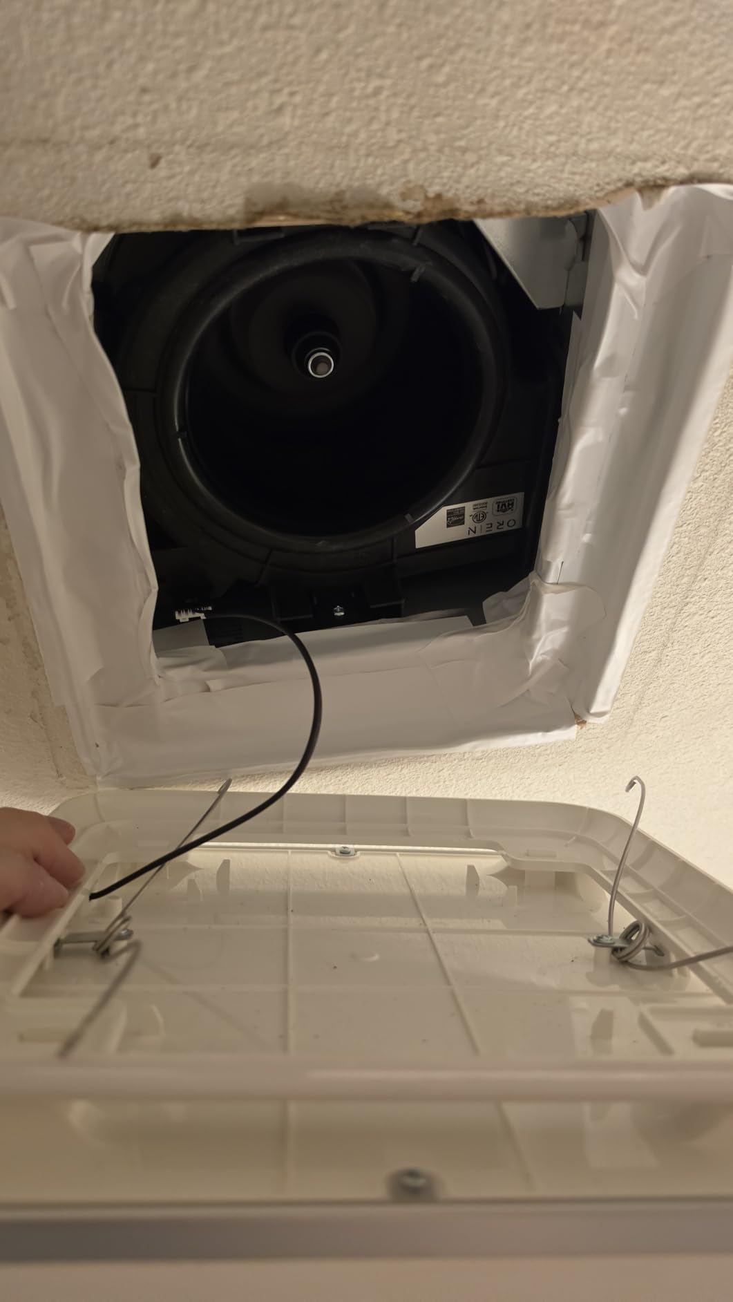 OREiN 2-in-1 Bathroom Exhaust Fan with Light, 110 CFM Shower Vent Fan, Quiet 1.5 Sones DC Motor customer photo 1