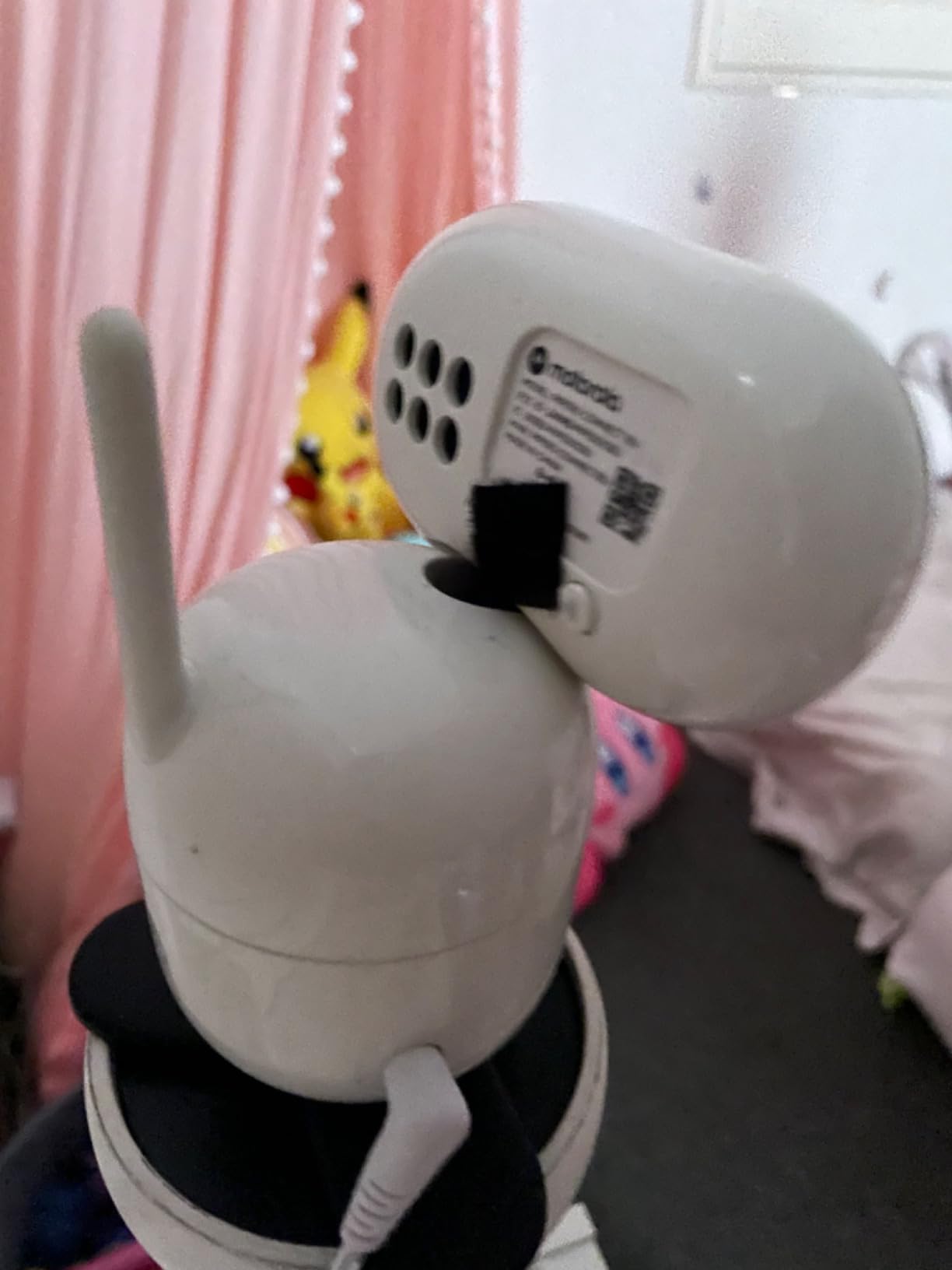 Motorola WiFi Video Baby Monitor with Camera and Audio, 5