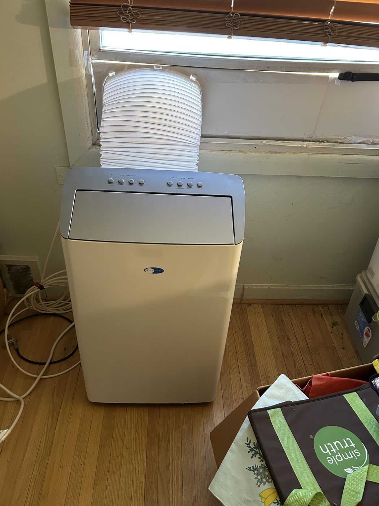 Whynter ARC-1230WN 14,000 BTU (12,000 BTU SACC) NEX Inverter Dual Hose Cooling Portable Air Conditioner, Dehumidifier, and Fan with Smart Wi-Fi, Up to 600 sq ft in White customer photo 1