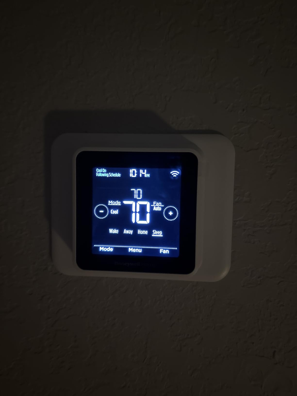 RTH8800WF2022, T5 WiFi Smart Thermostat, 7 Day-Programmable Touchscreen, Alexa Ready, Geofencing Technology, Energy Star, C-Wire Required customer photo 2