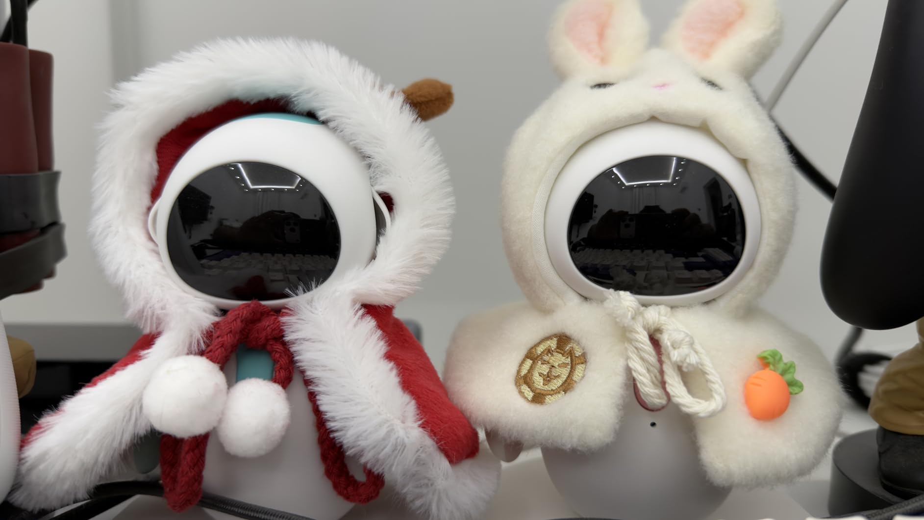 ENERGIZE LAB Eilik - Cute Robot Pets for Kids and Adults, Your Perfect Interactive Companion at Home or Workspace, Unique Gifts for Girls & Boys customer photo 1